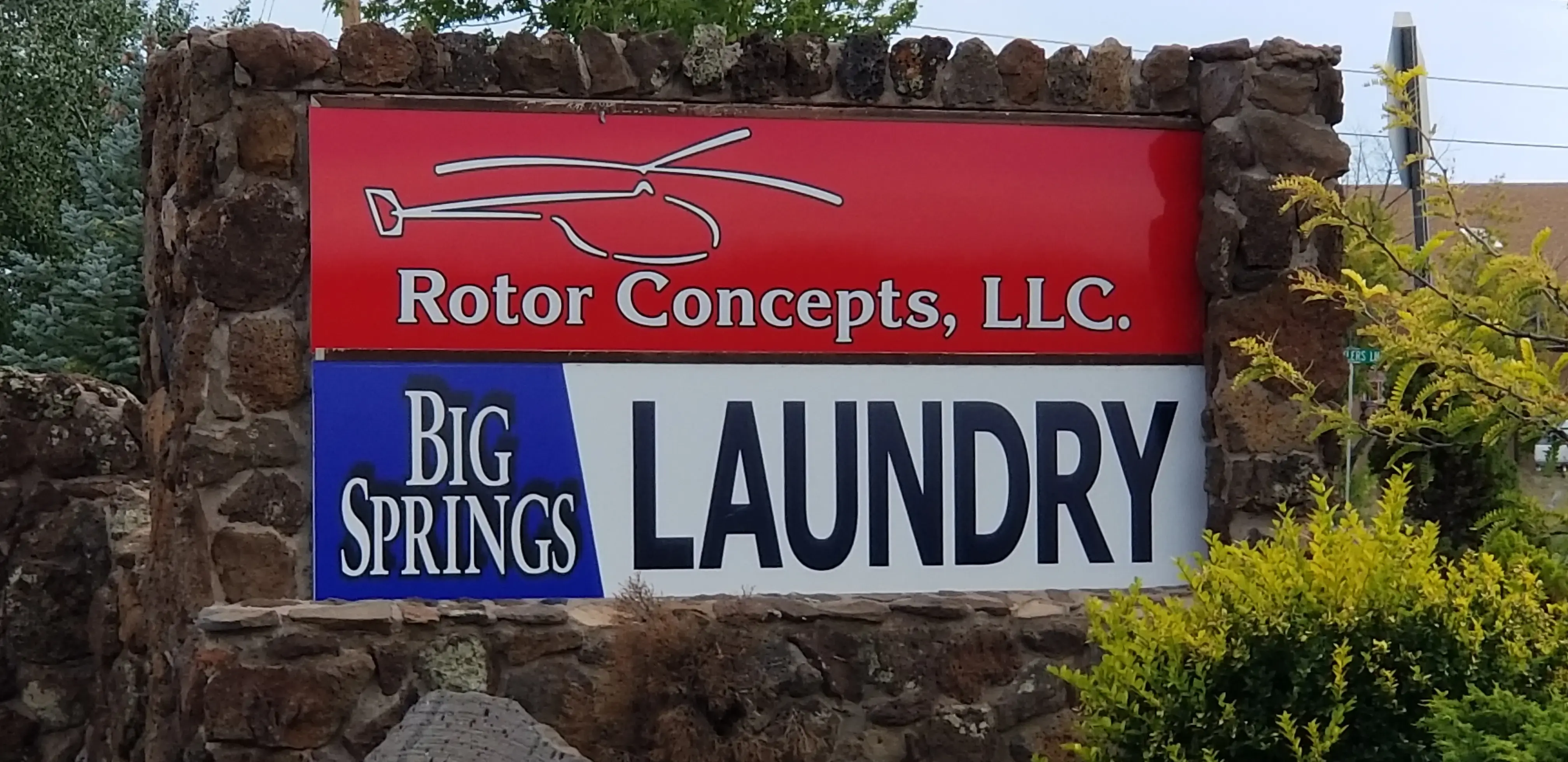 Big Springs Laundry thumbnail 18