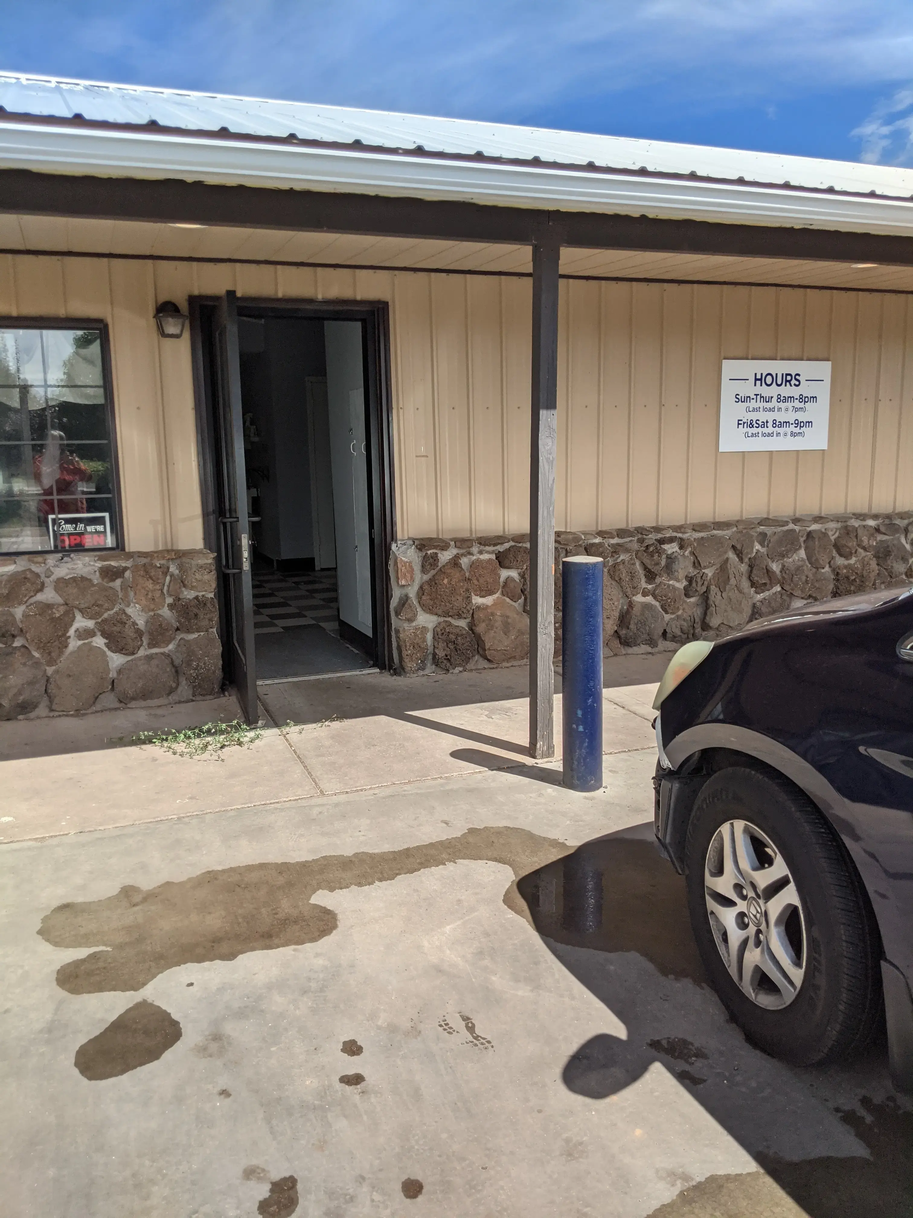 Big Springs Laundry - Image 10