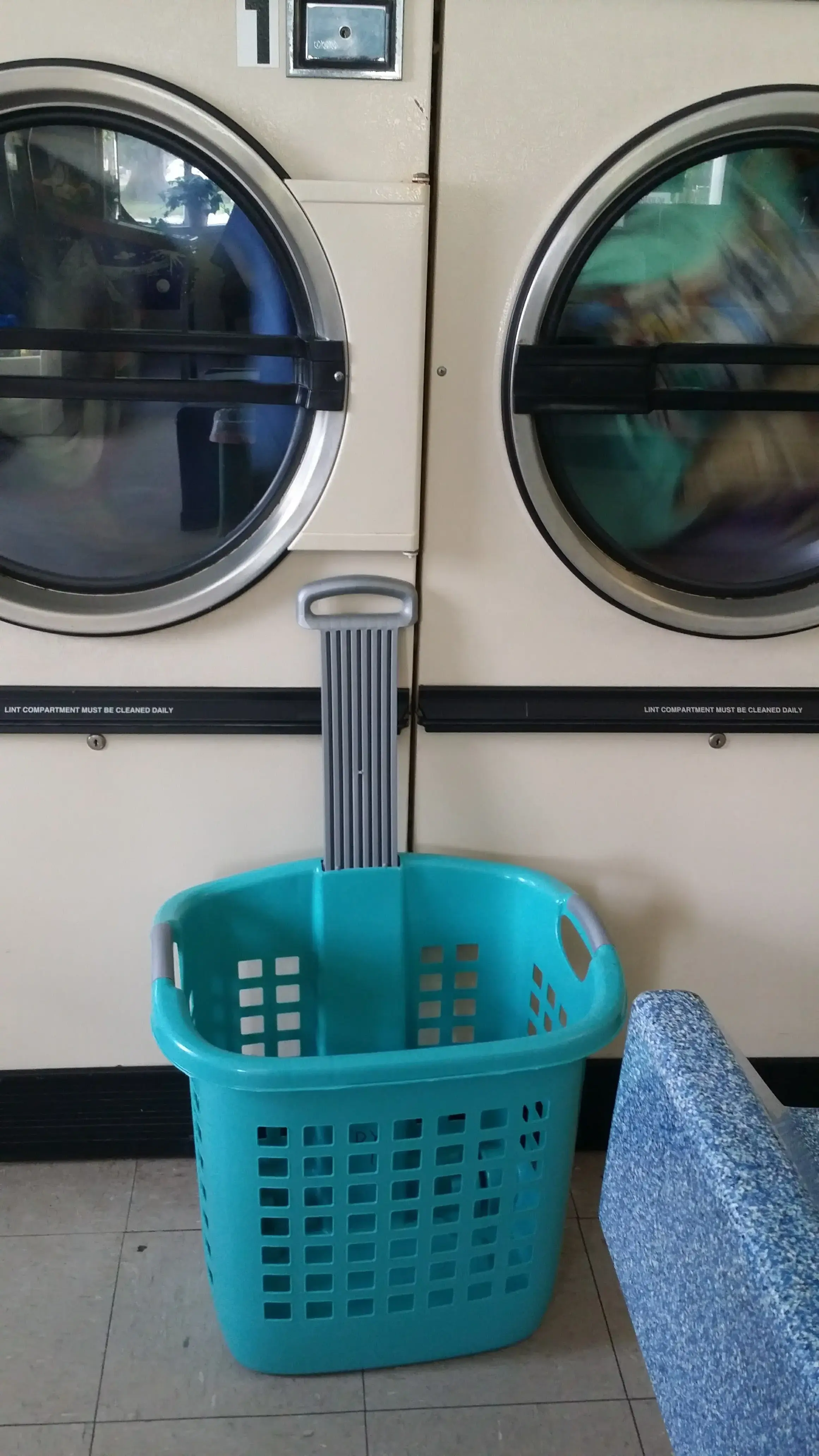 Big Wash Laundromat thumbnail 12