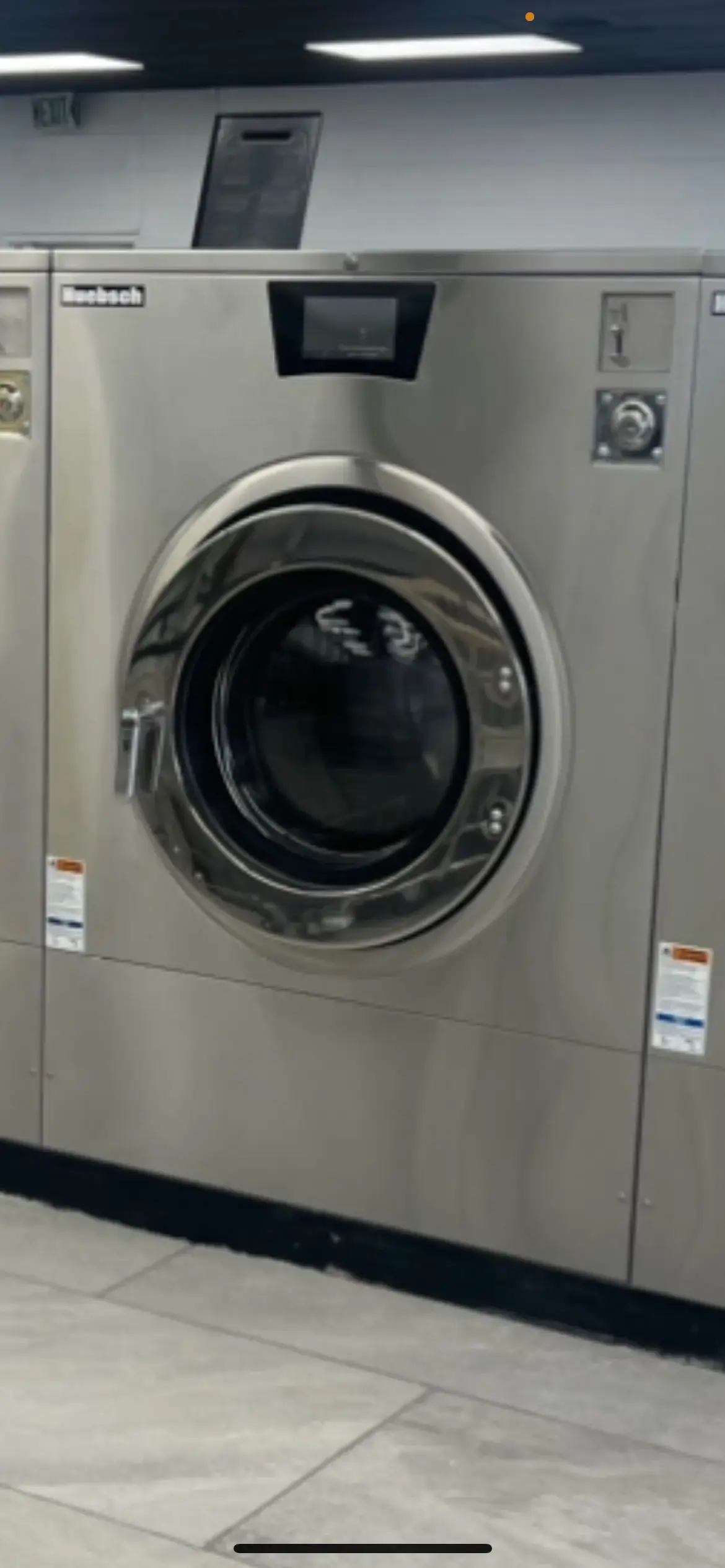 Big Wash Laundromat - Image 20