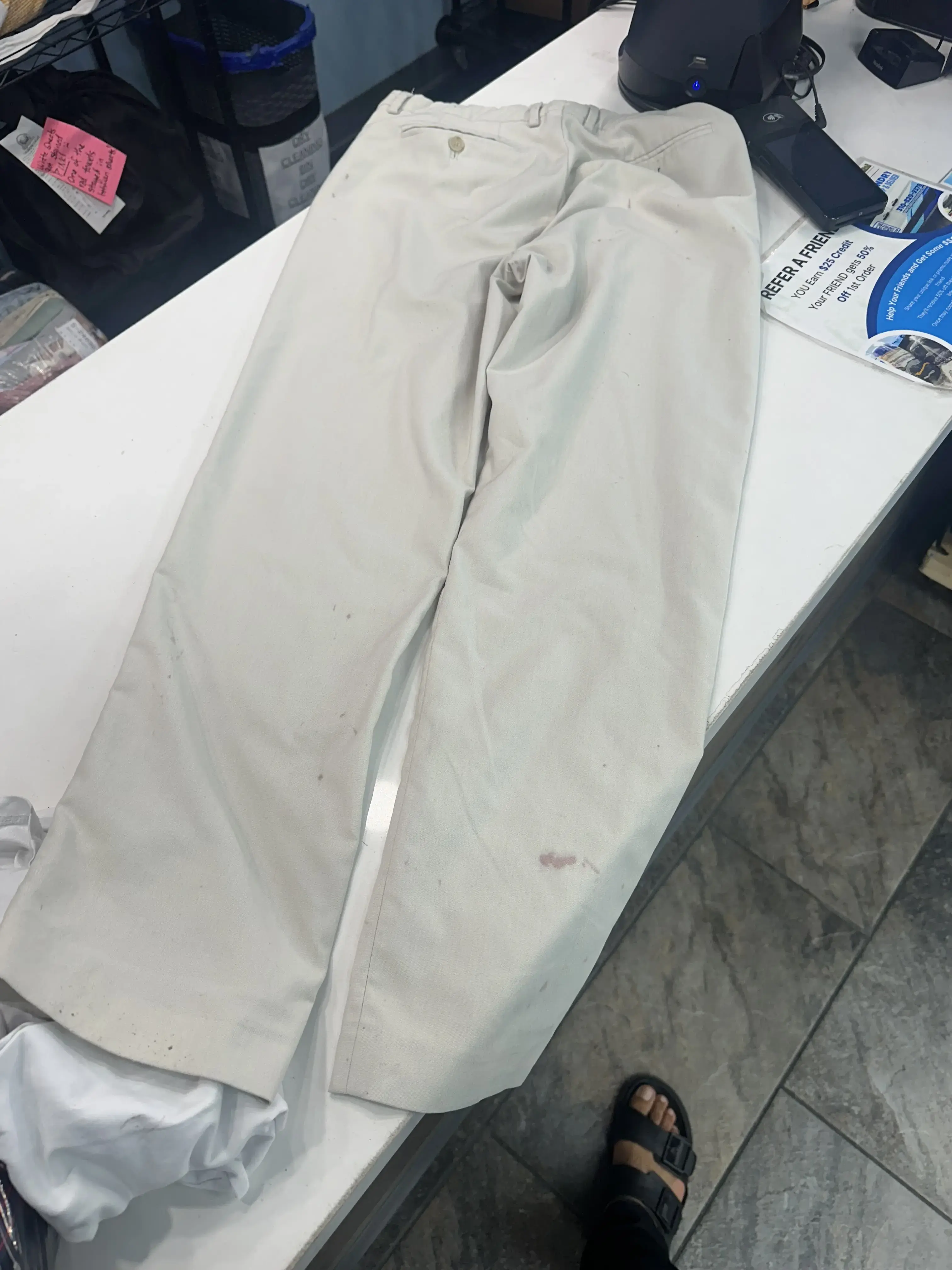 Big Waves Laundromat - Mar Vista thumbnail 10