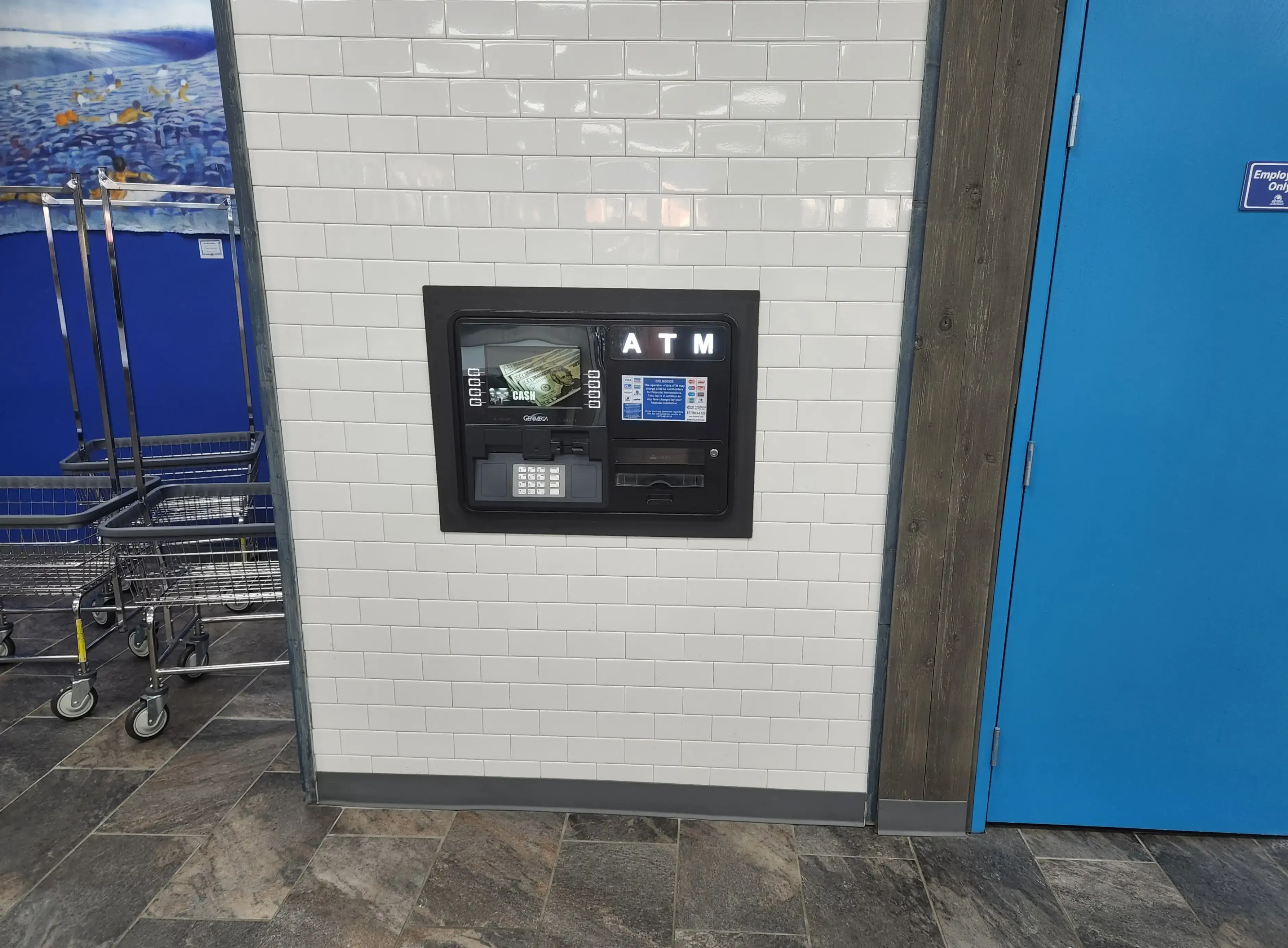 Big Waves Laundromat - Mar Vista - Image 20