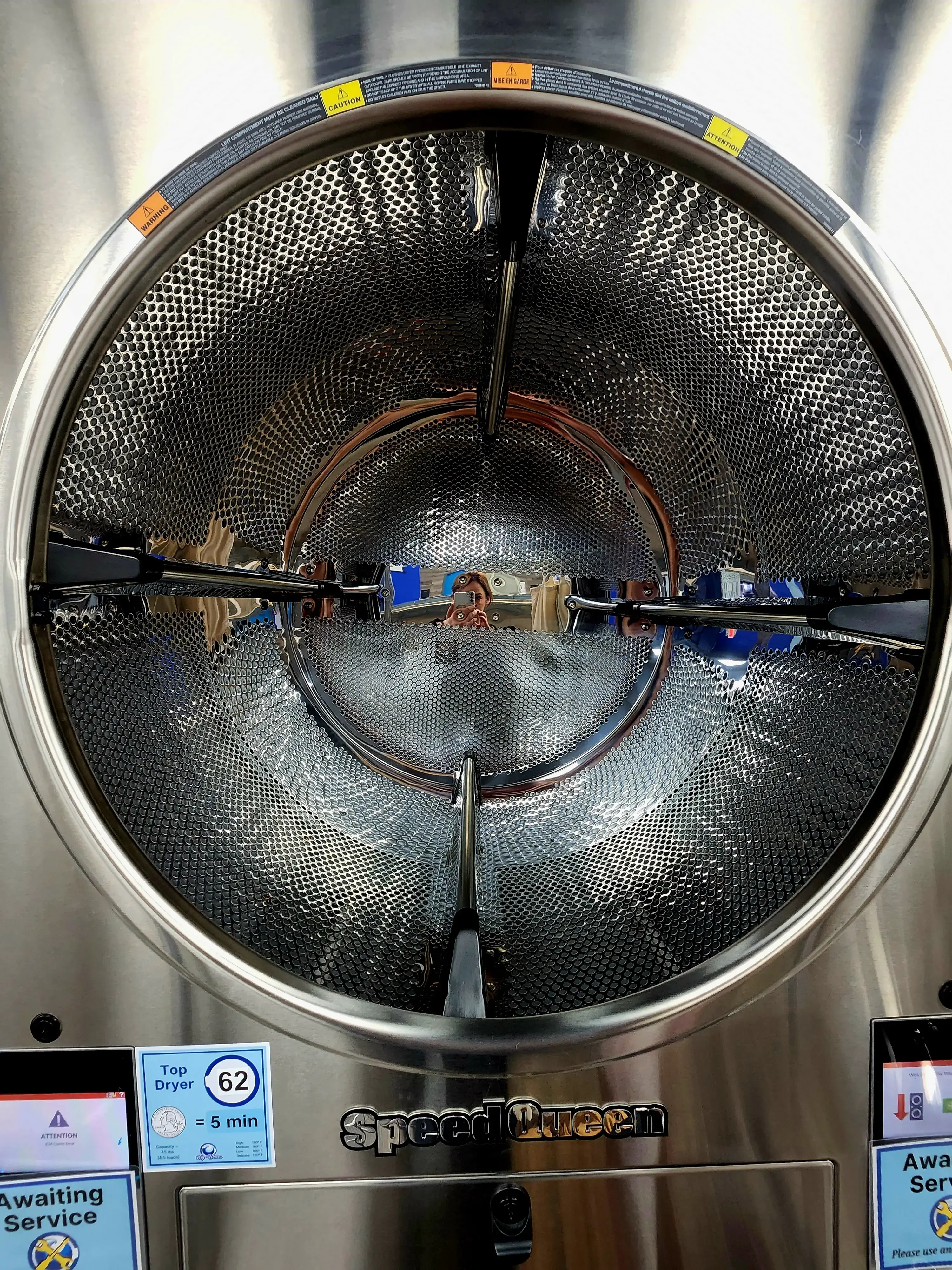 Big Waves Laundromat - Mar Vista - Image 18