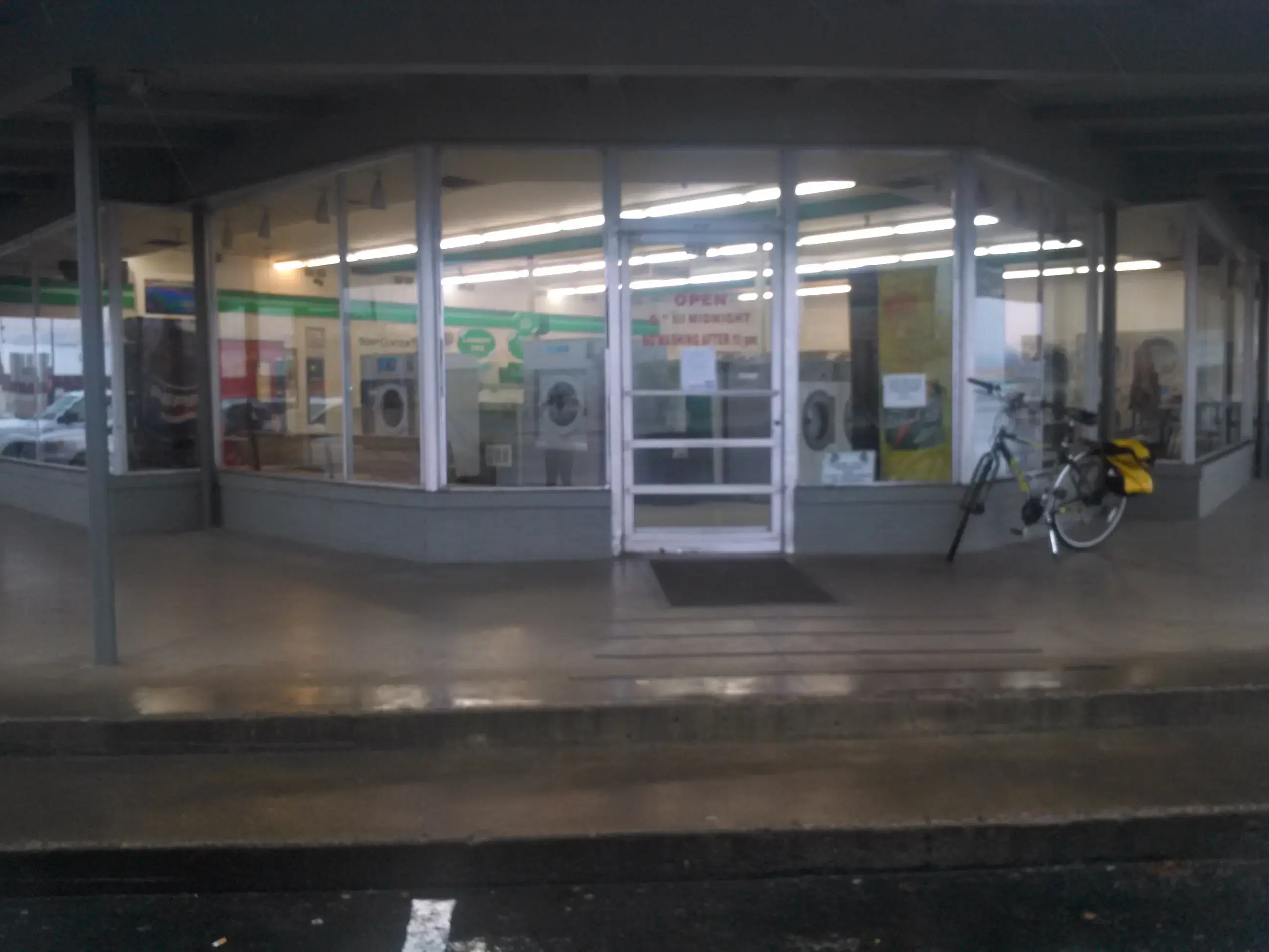 Big Y Laundry Services - Image 9