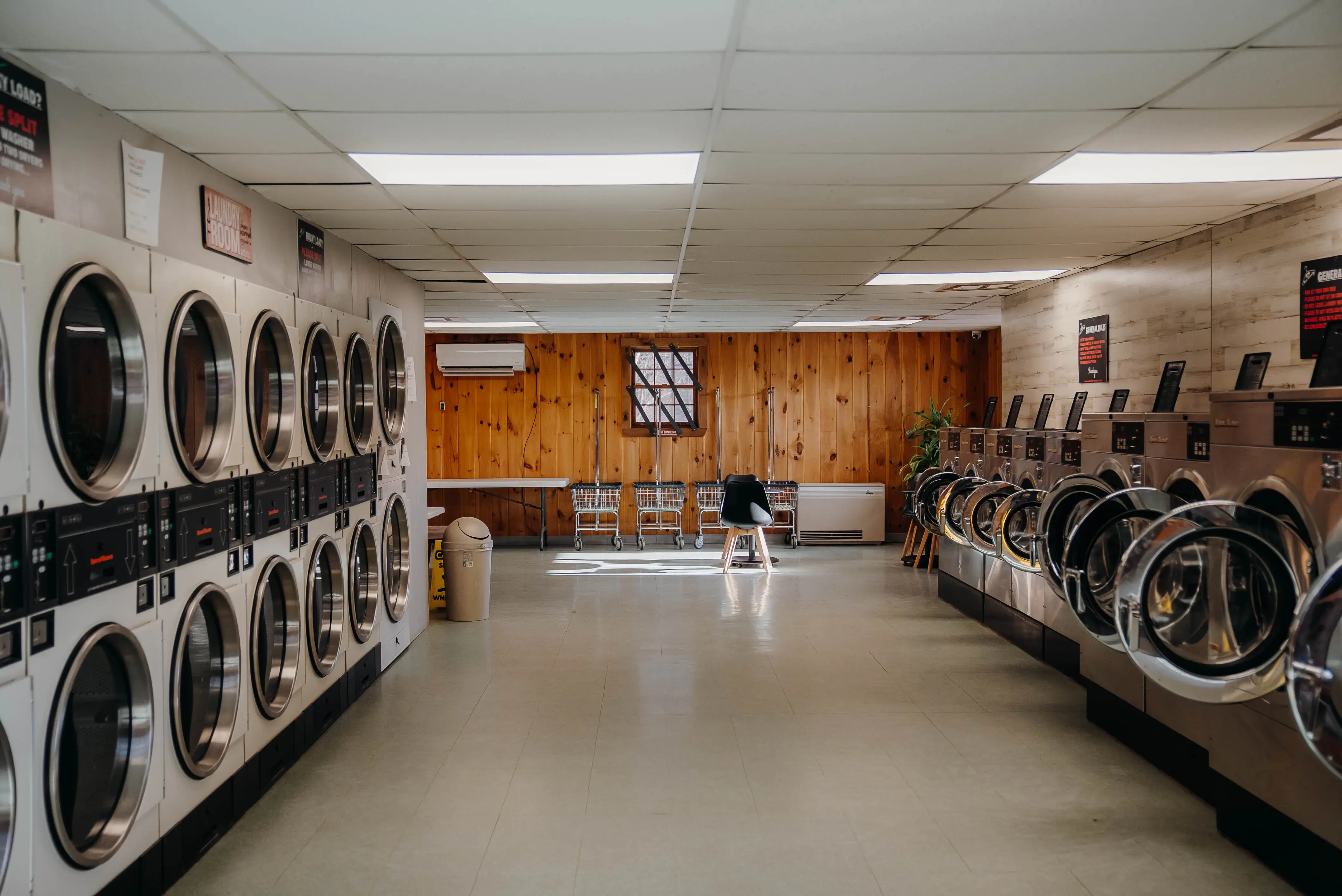 Bingham Laundry Lounge location