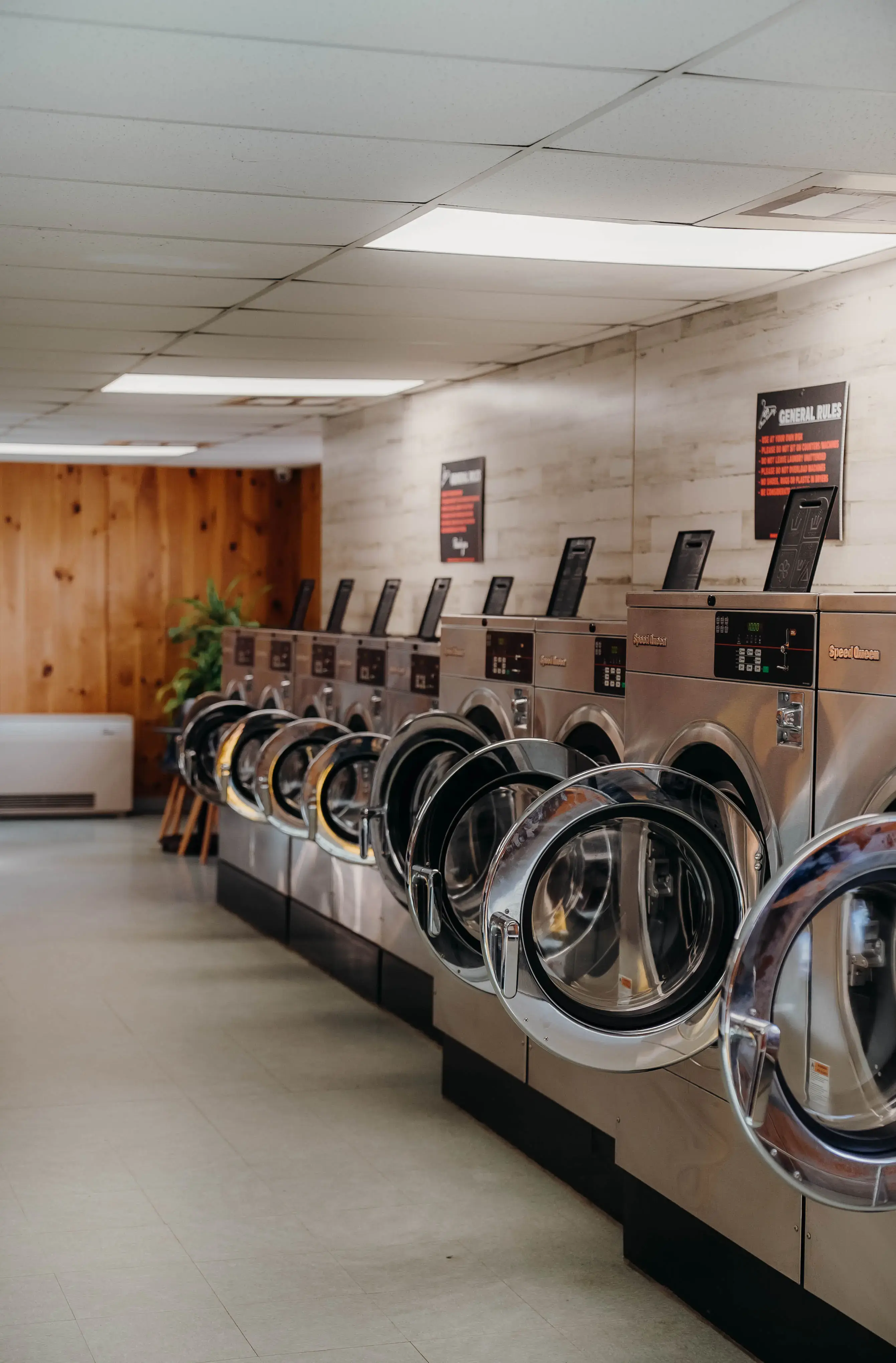 Bingham Laundry Lounge thumbnail 17