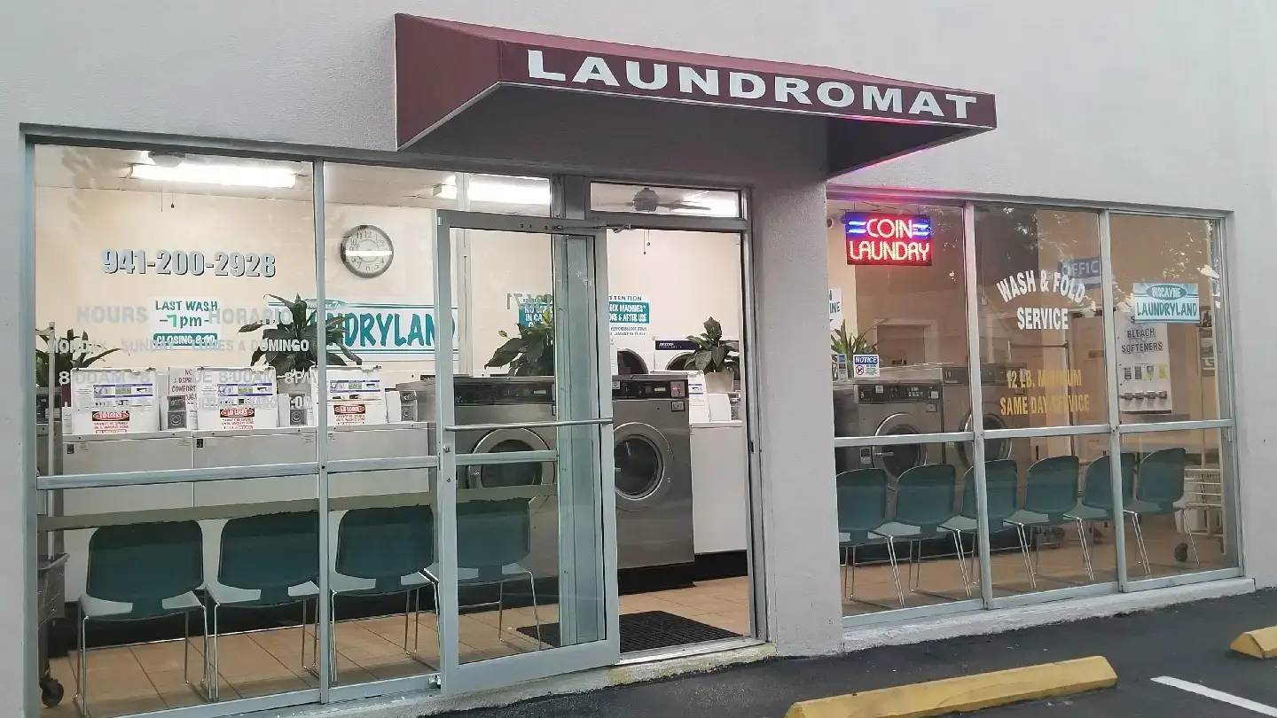 Biscayne Laundryland - Image 1