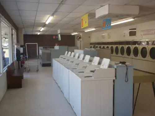 Biscoe Coin Laundry thumbnail 8