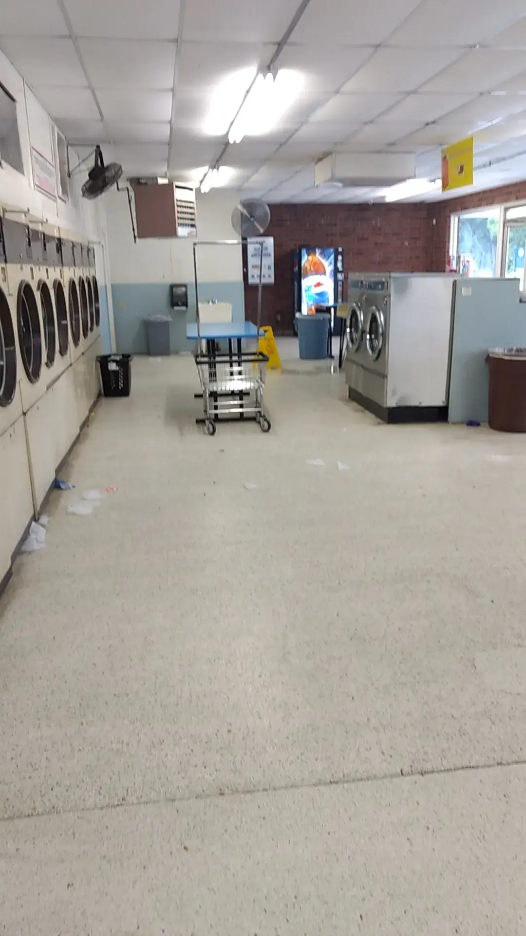 Biscoe Coin Laundry thumbnail 5