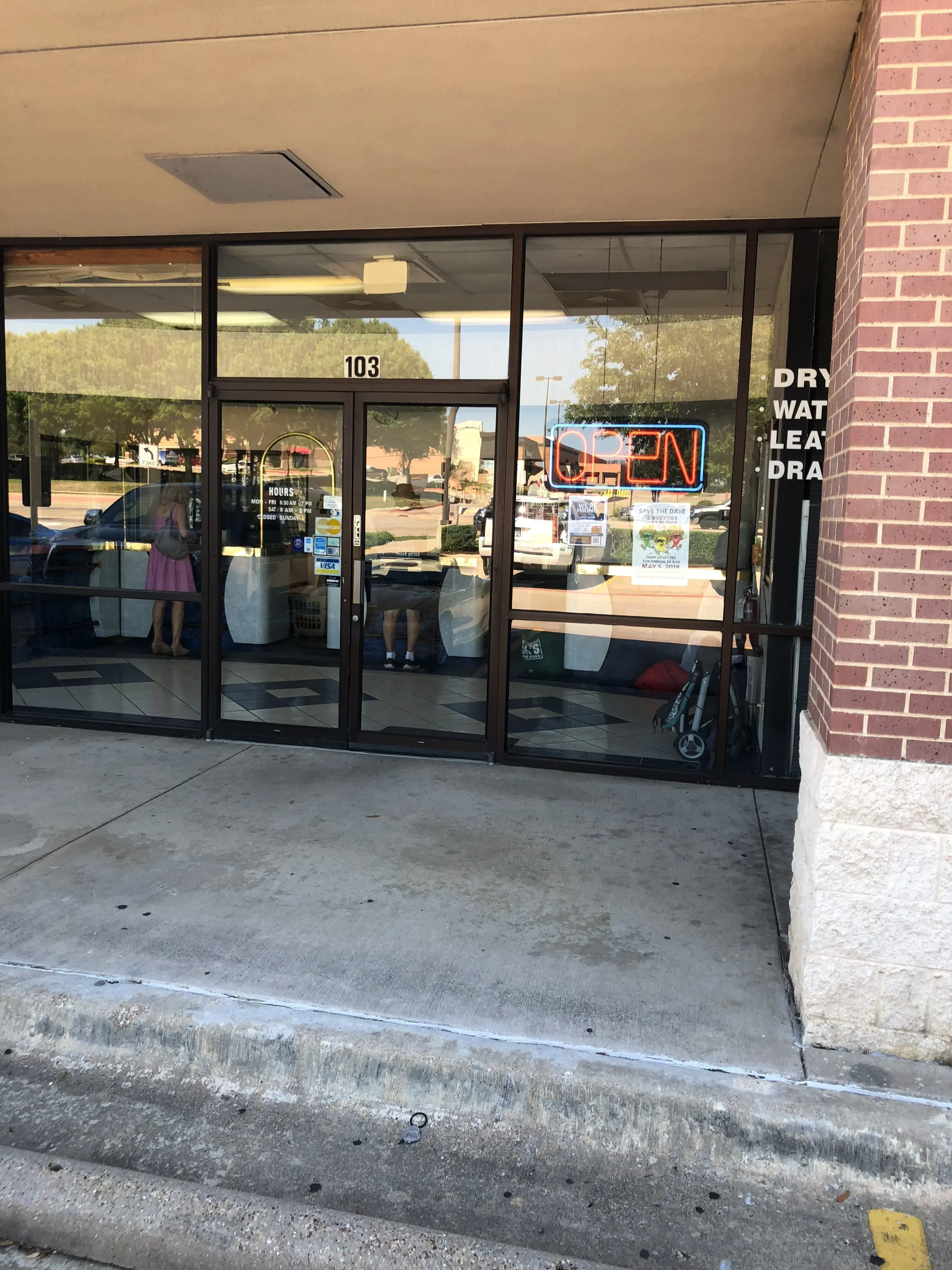Bizz Cleaners - Image 3