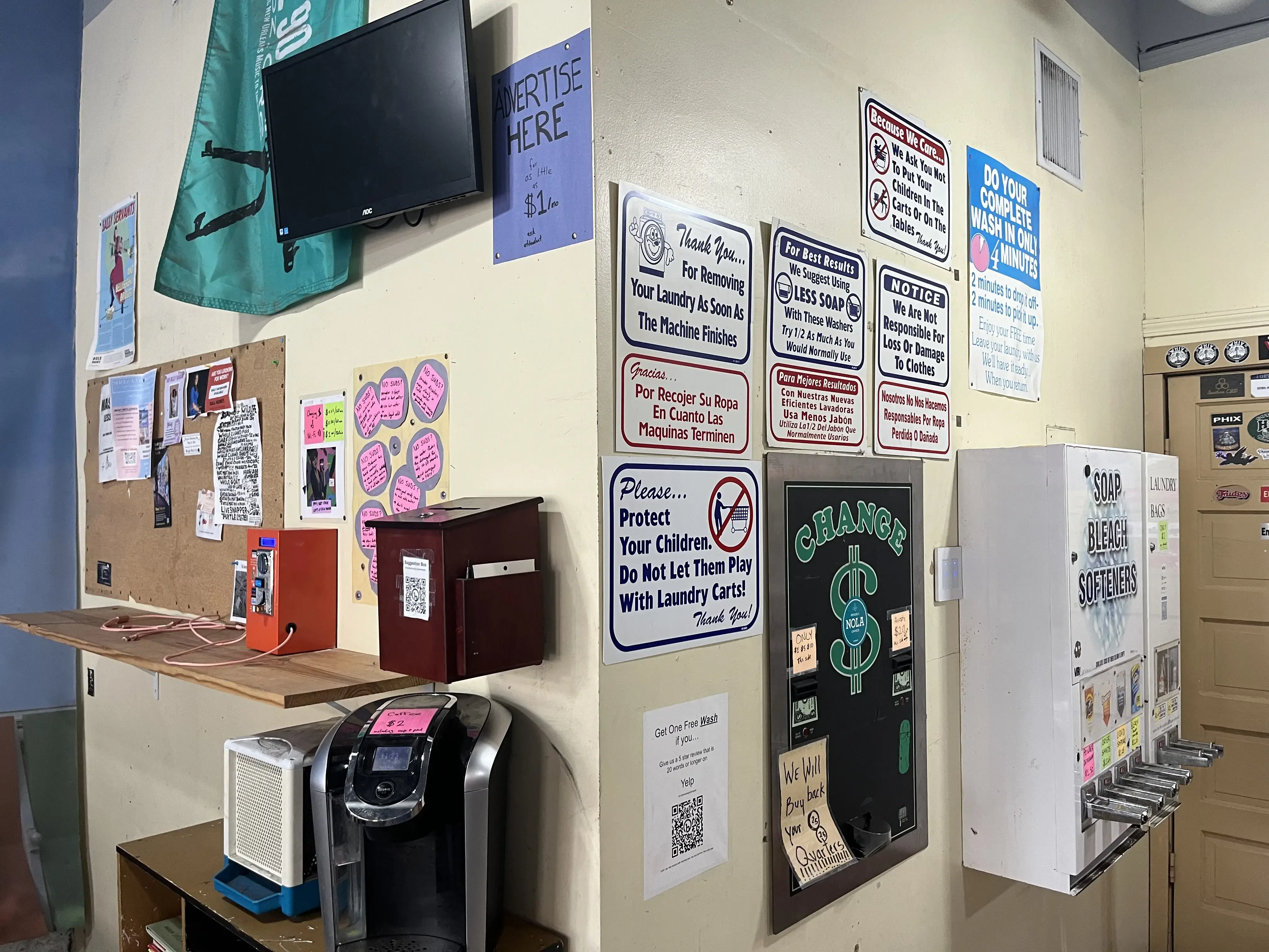 Black & Gold Wash & Fold® thumbnail 5