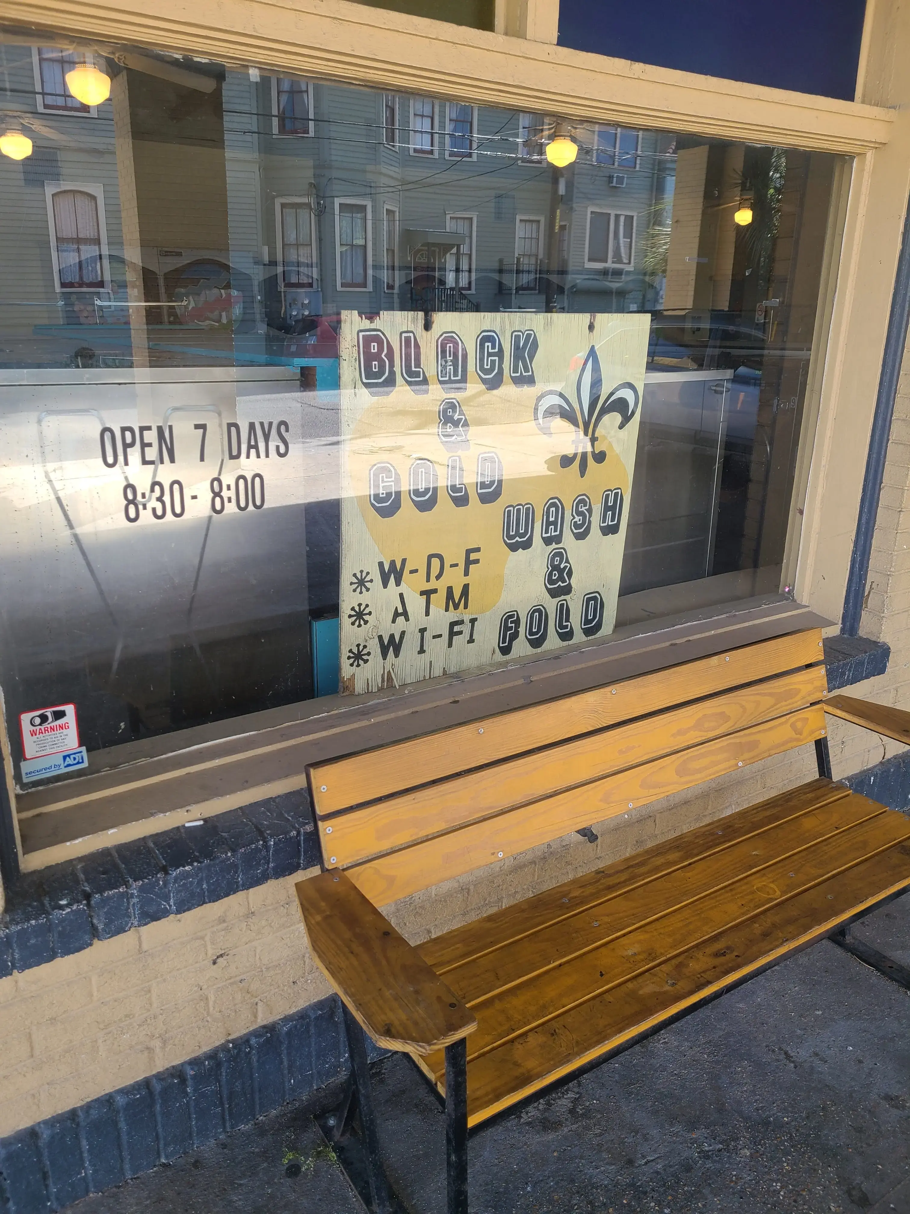 Black & Gold Wash & Fold® - Image 8