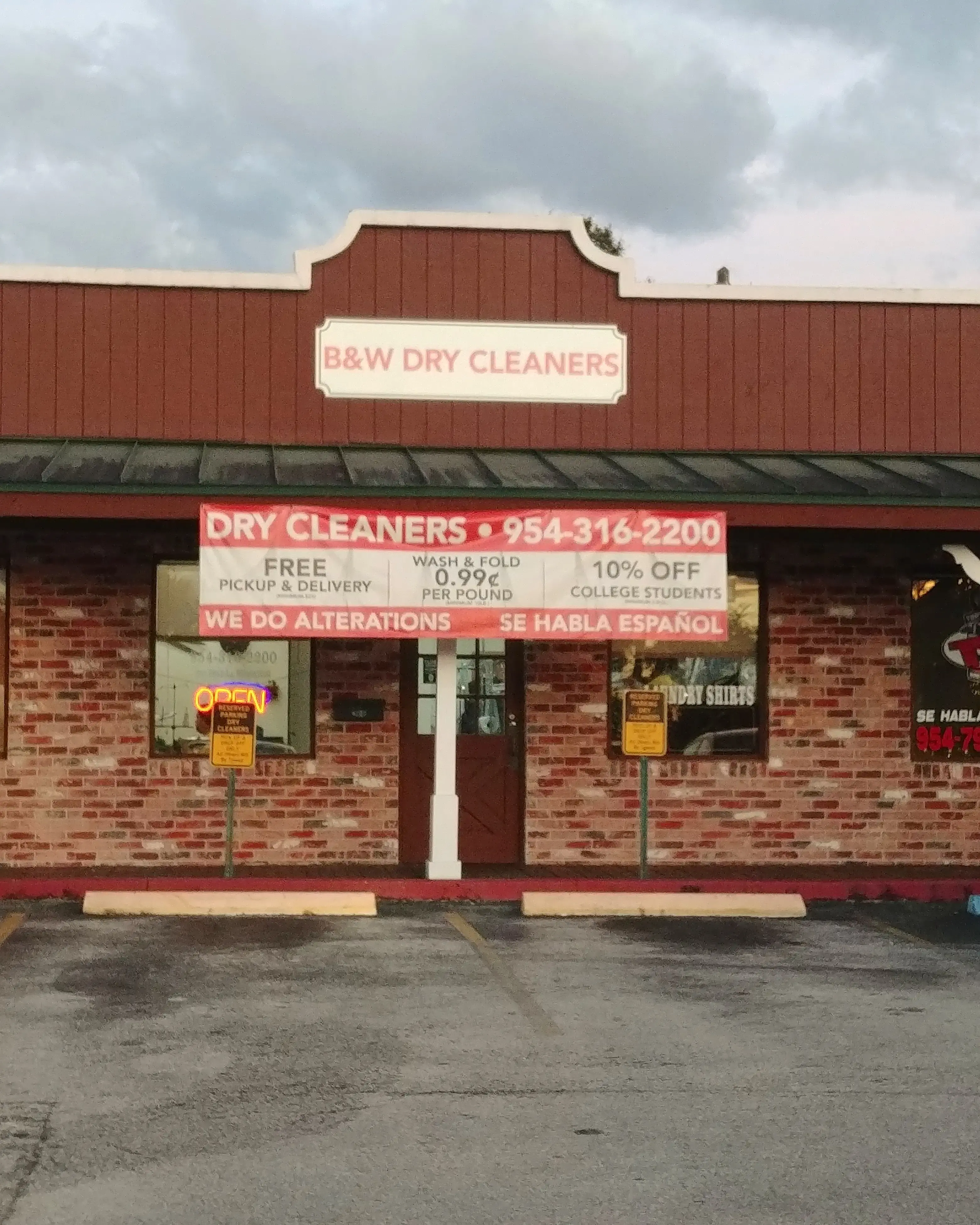 Black & White Dry Cleaners and Alterations thumbnail 2