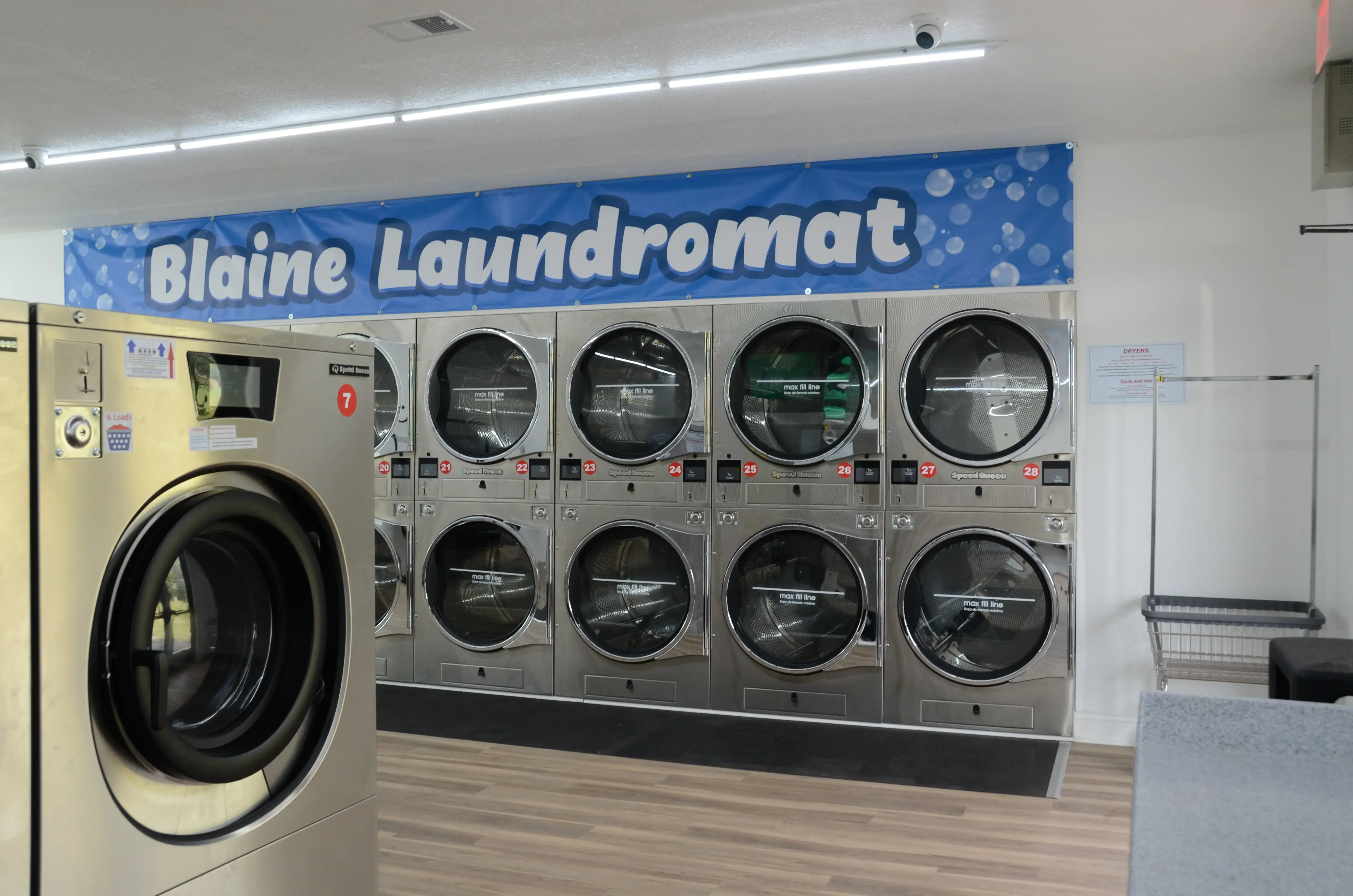 Blaine Laundromat thumbnail 12