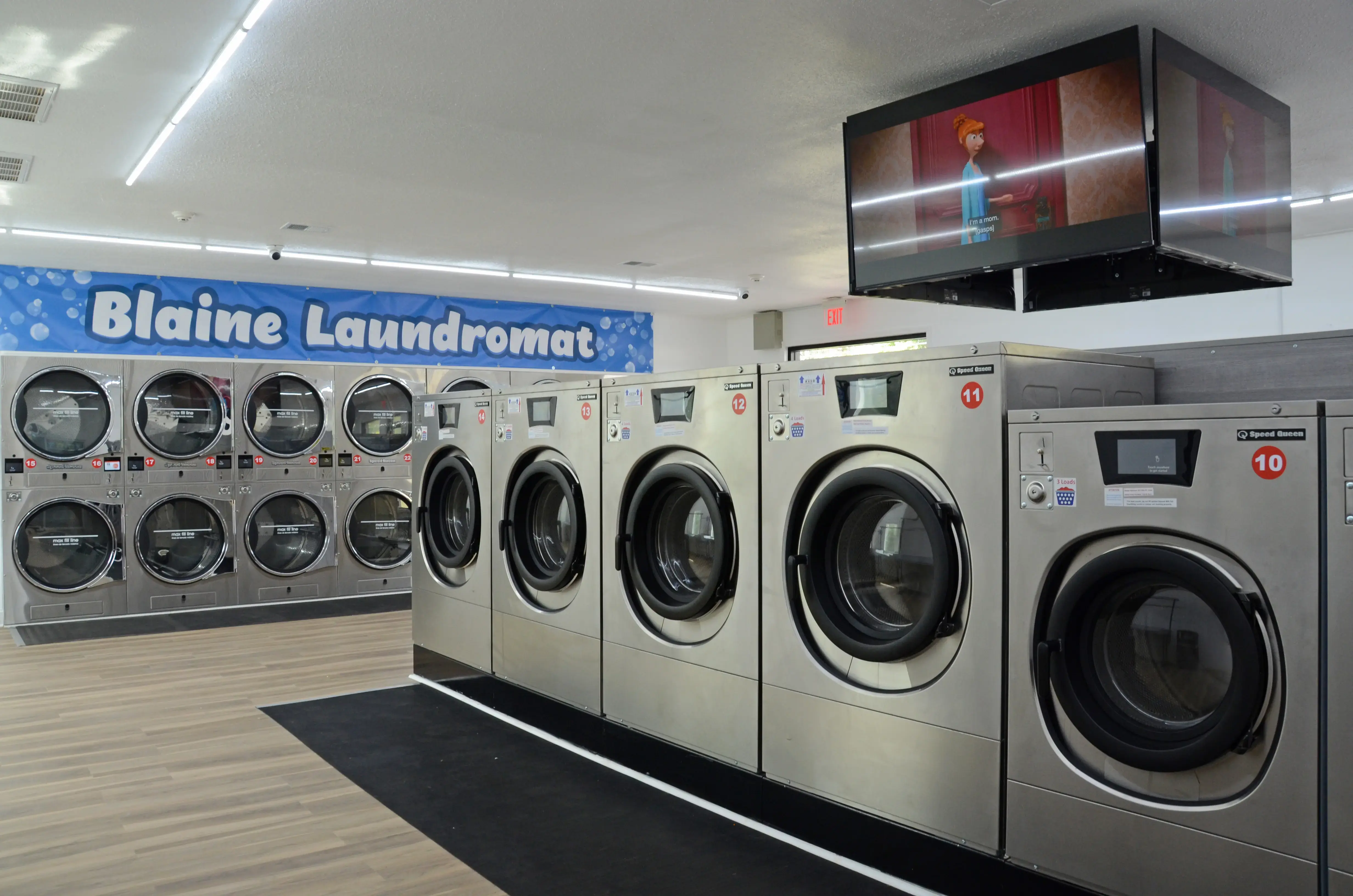 Blaine Laundromat - Image 18