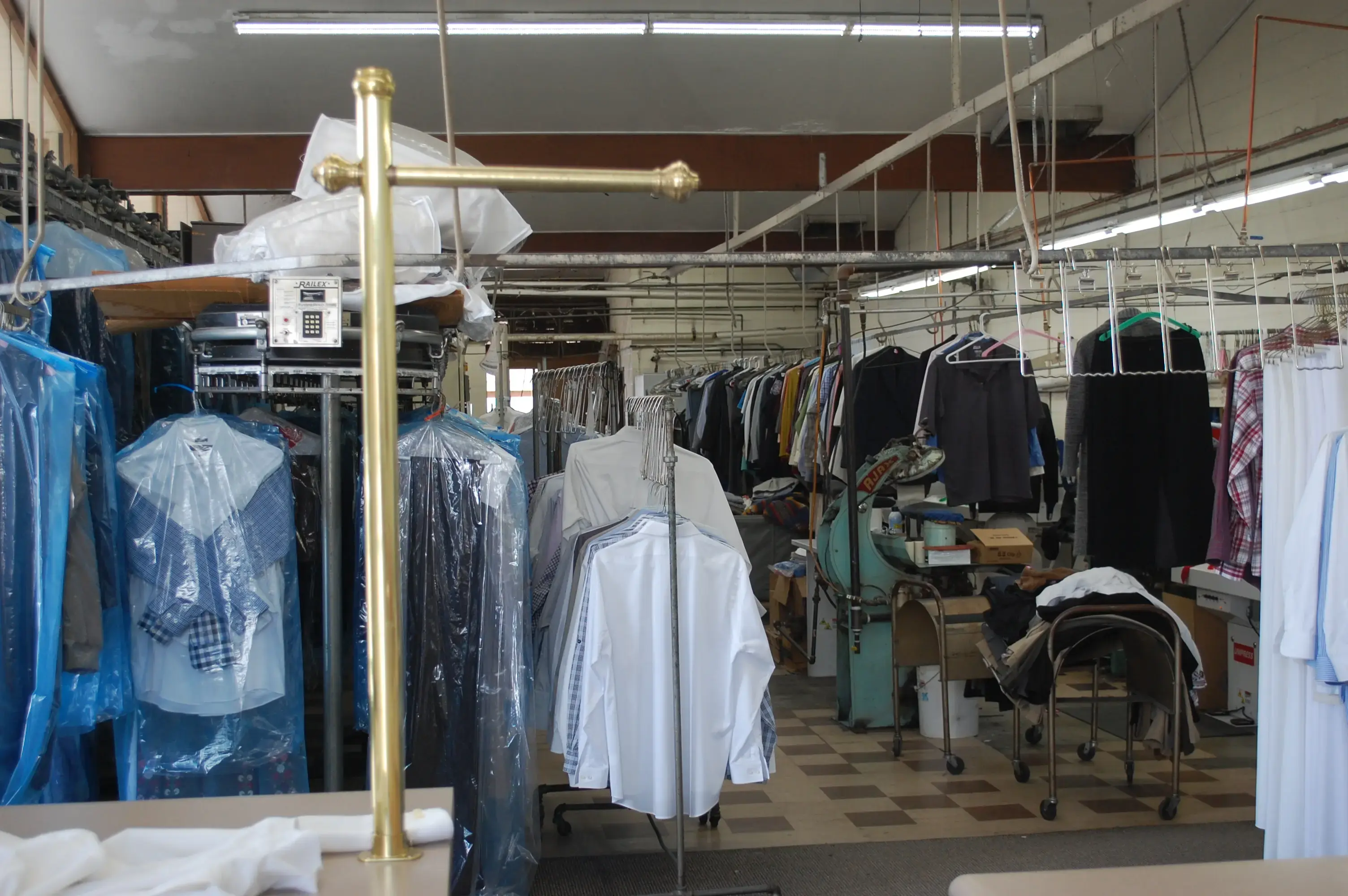 Blanco's Family Cleaners thumbnail 2