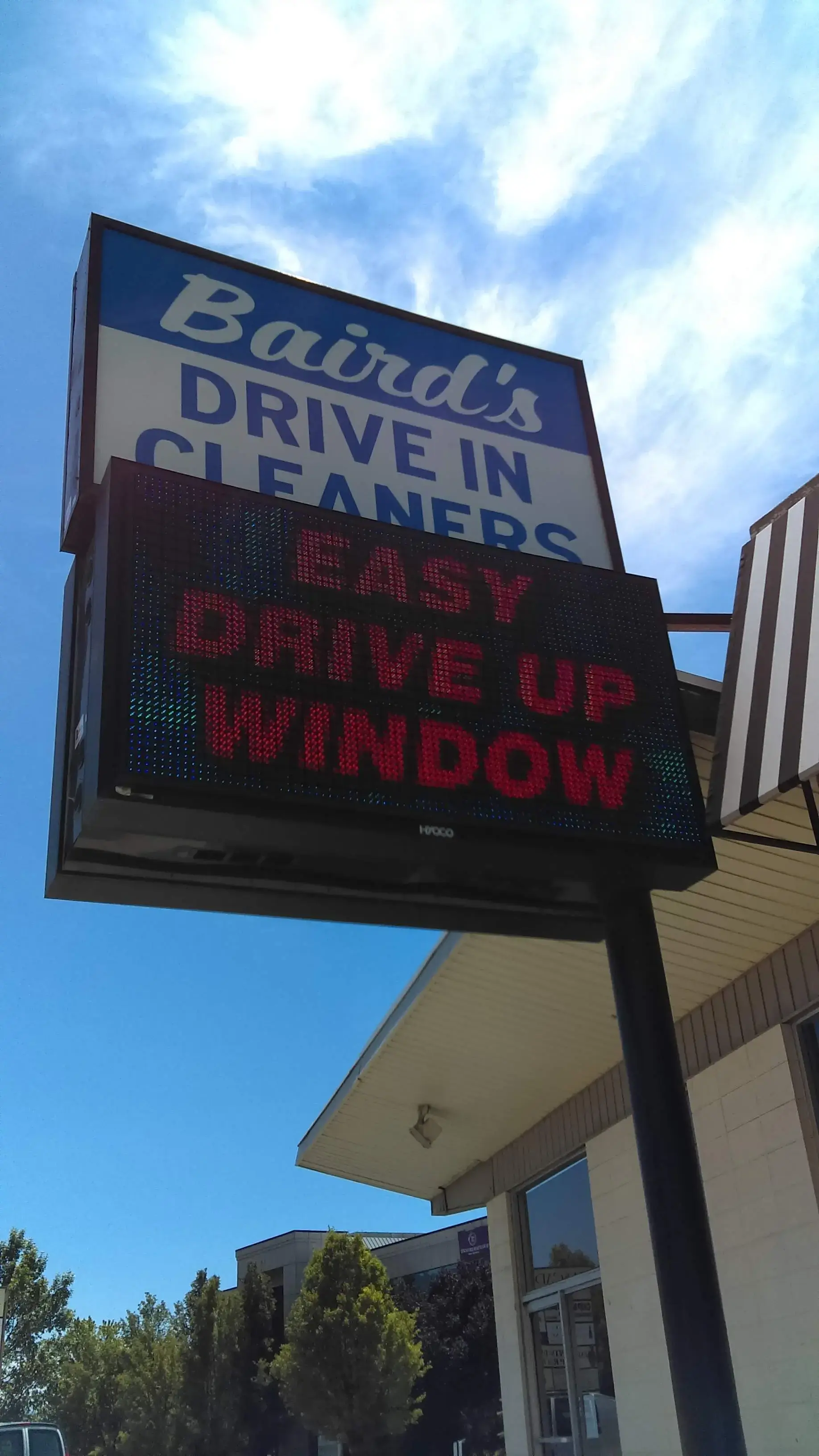 Blanco's Family Cleaners - Image 9