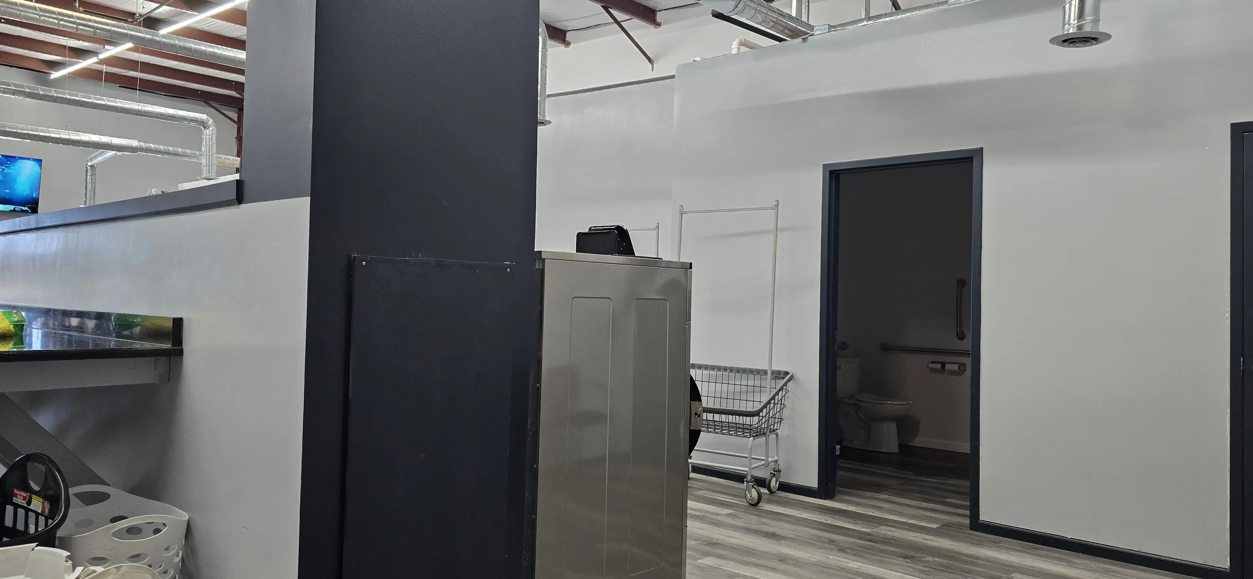 Blast Laundromat thumbnail 4