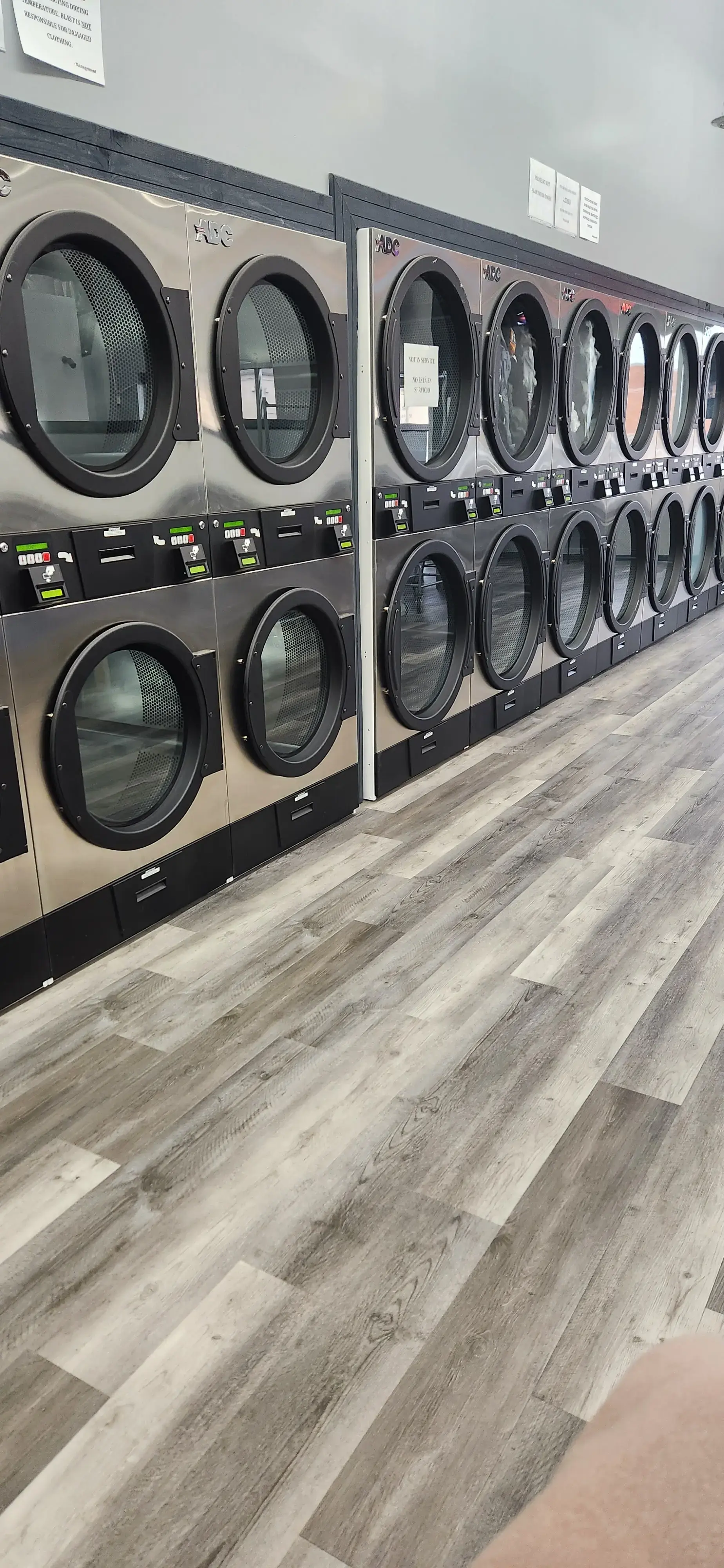 Blast Laundromat thumbnail 6