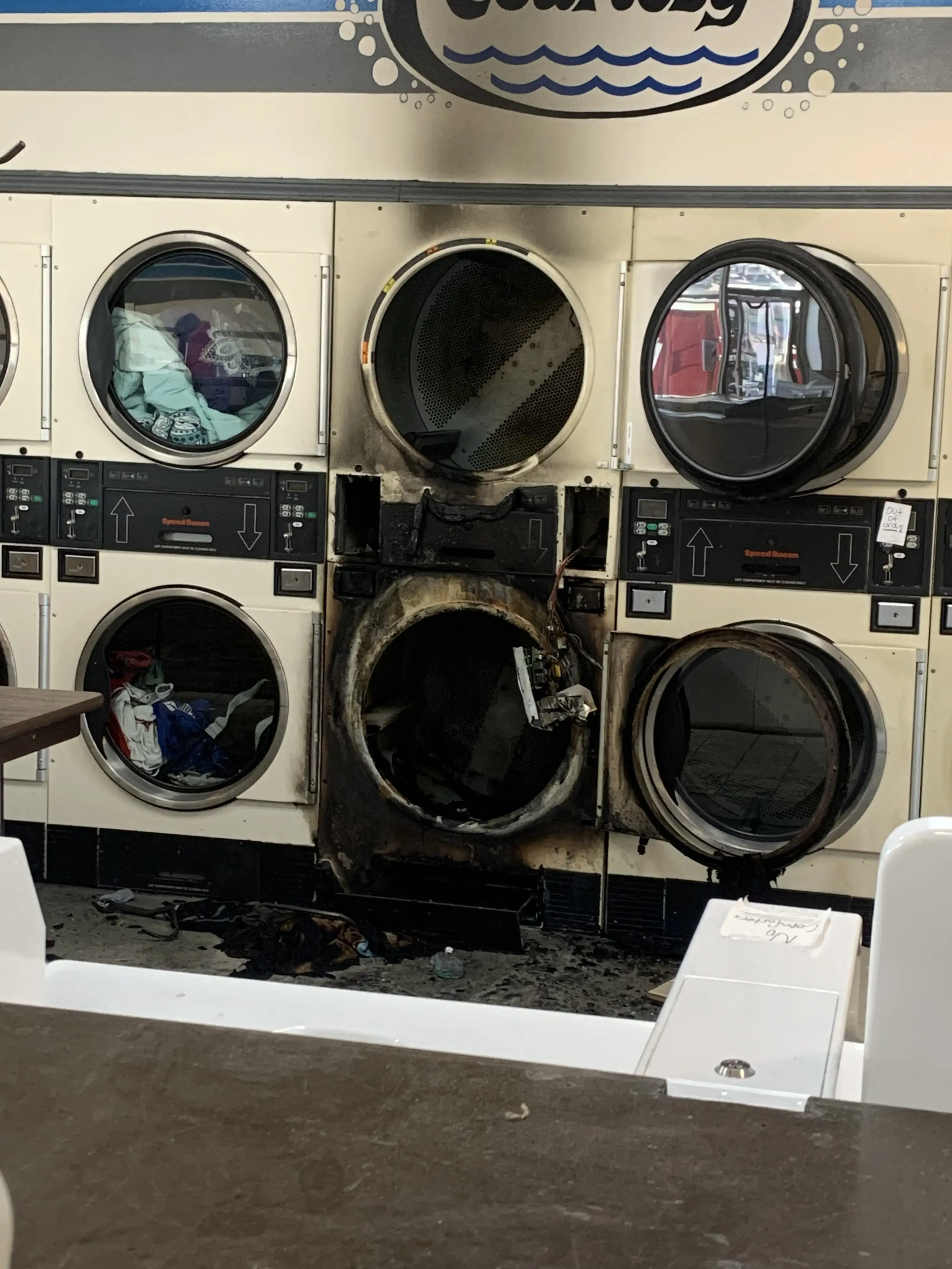 Bloomington Laundry | Courtesy Cleaning - Image 2
