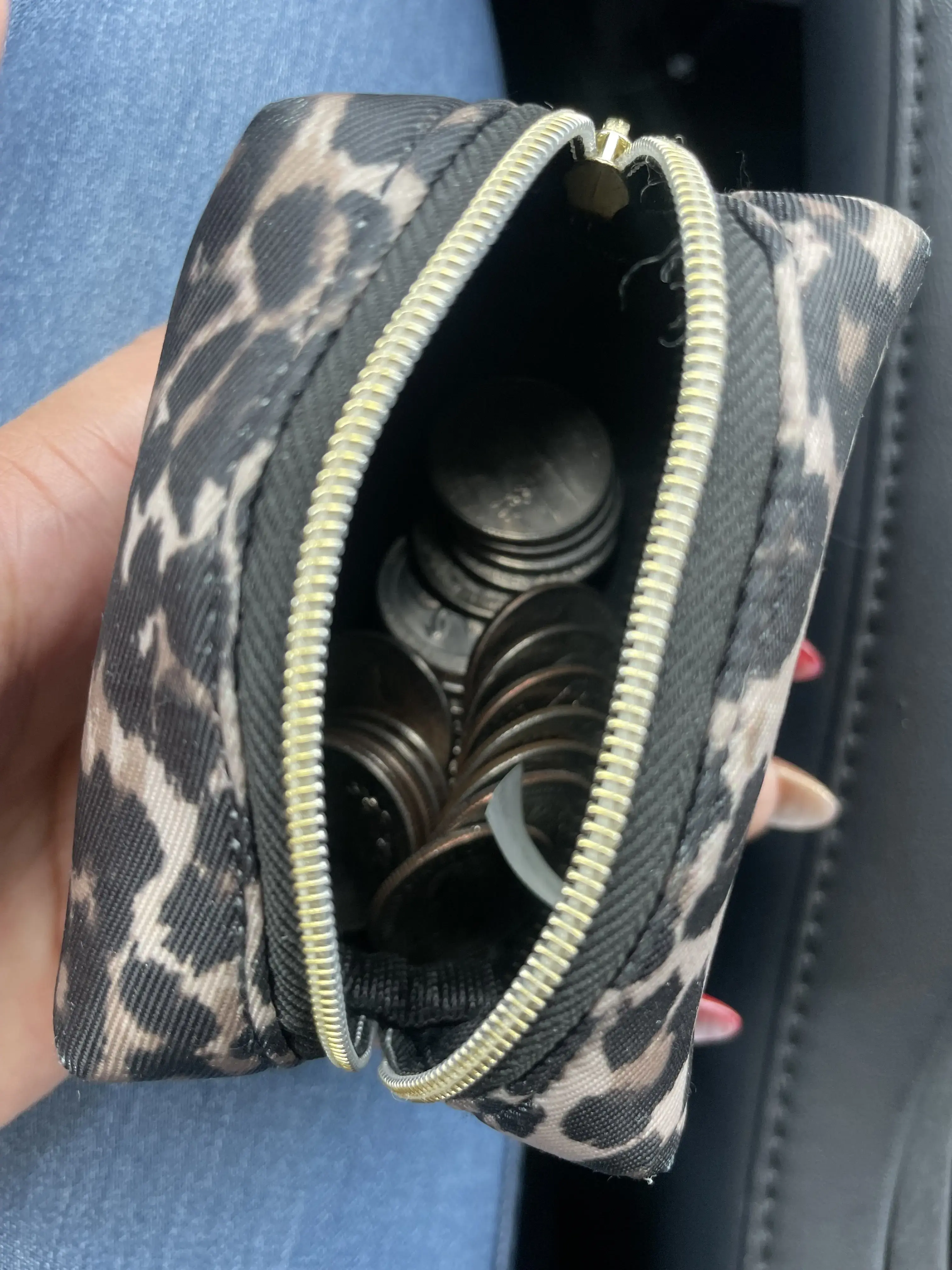 Blue Bubble Laundromat&Dry Cleaning thumbnail 2