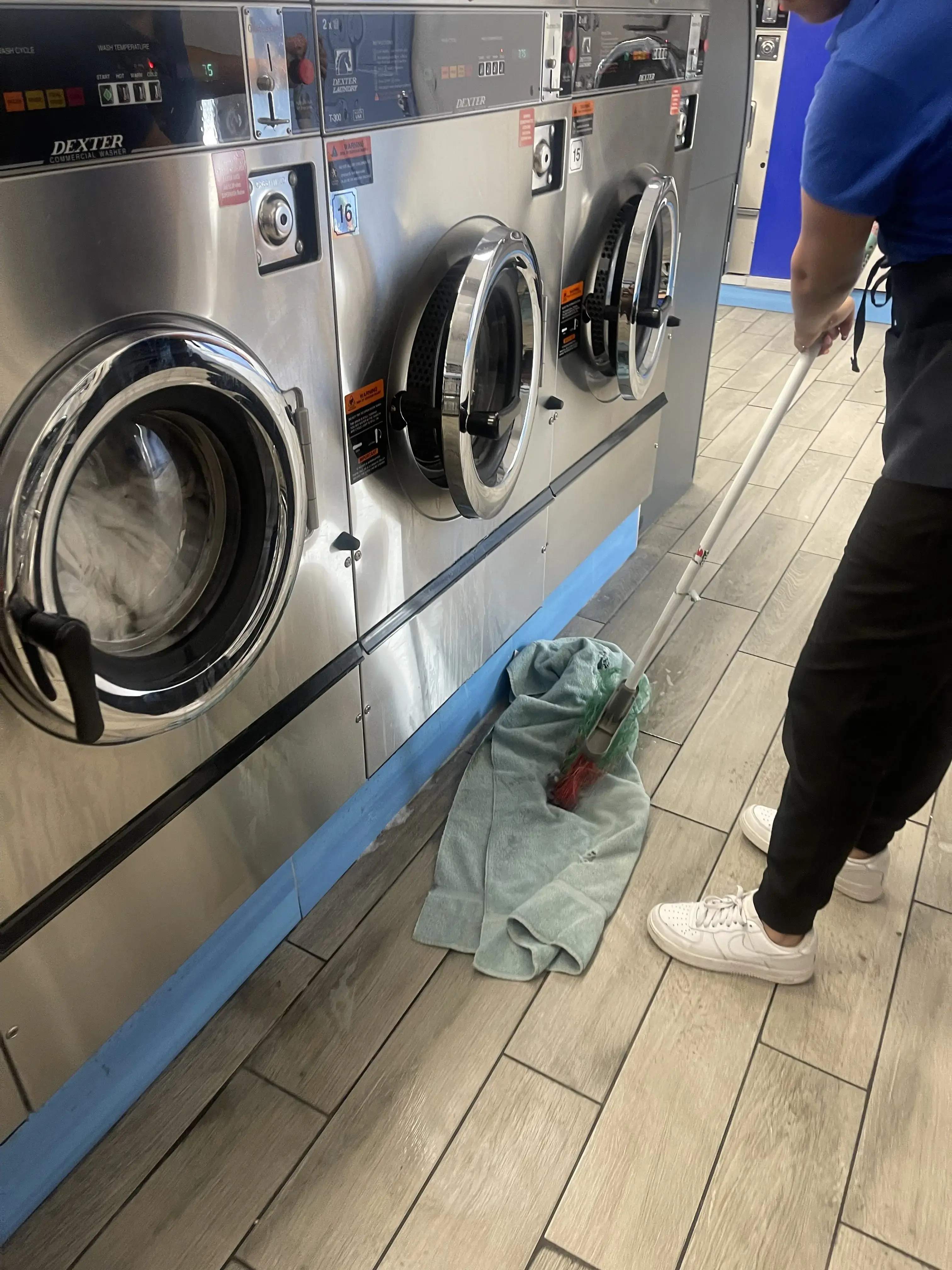 Blue Bubble Laundry thumbnail 14