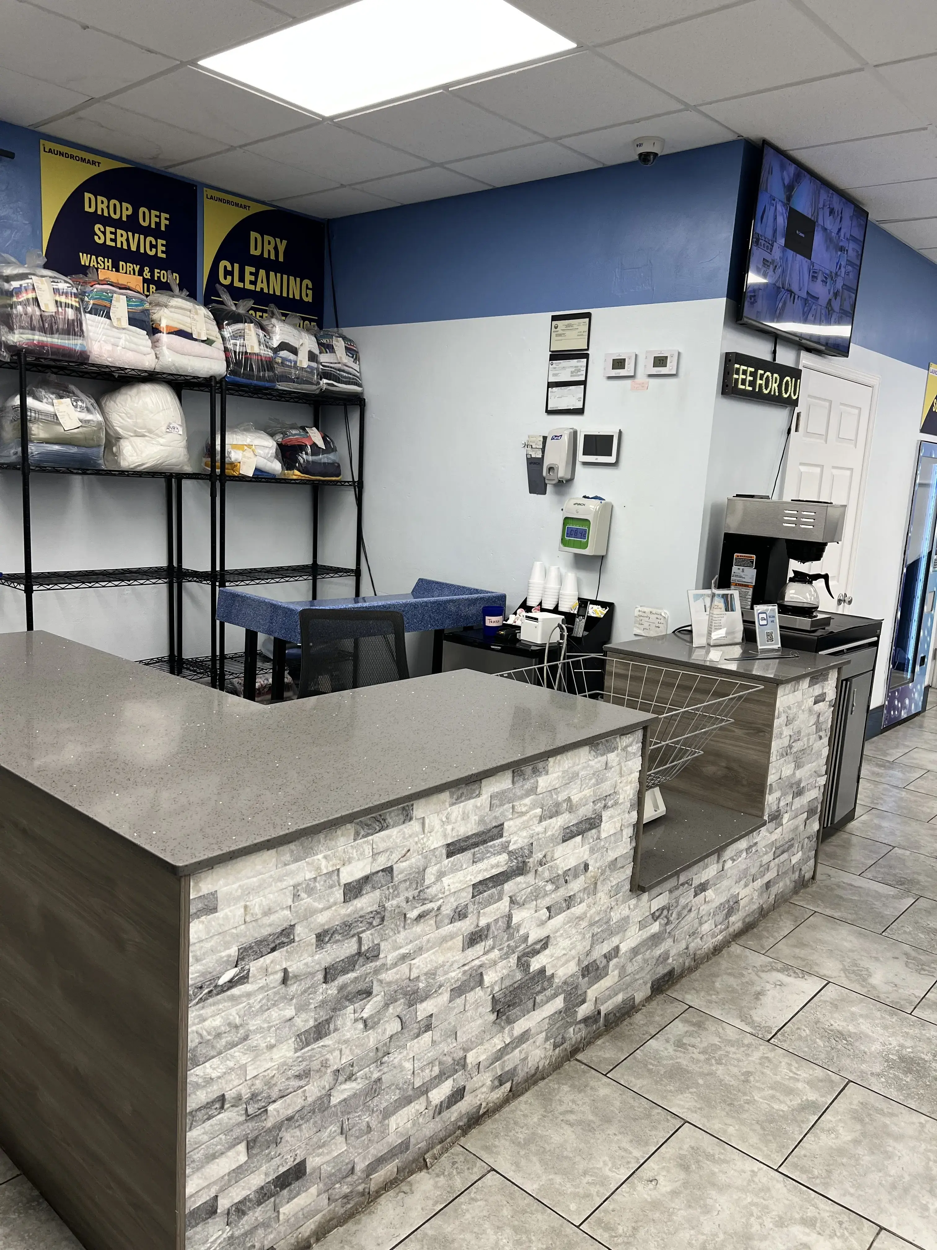 Blue Bubble Laundry - Image 6