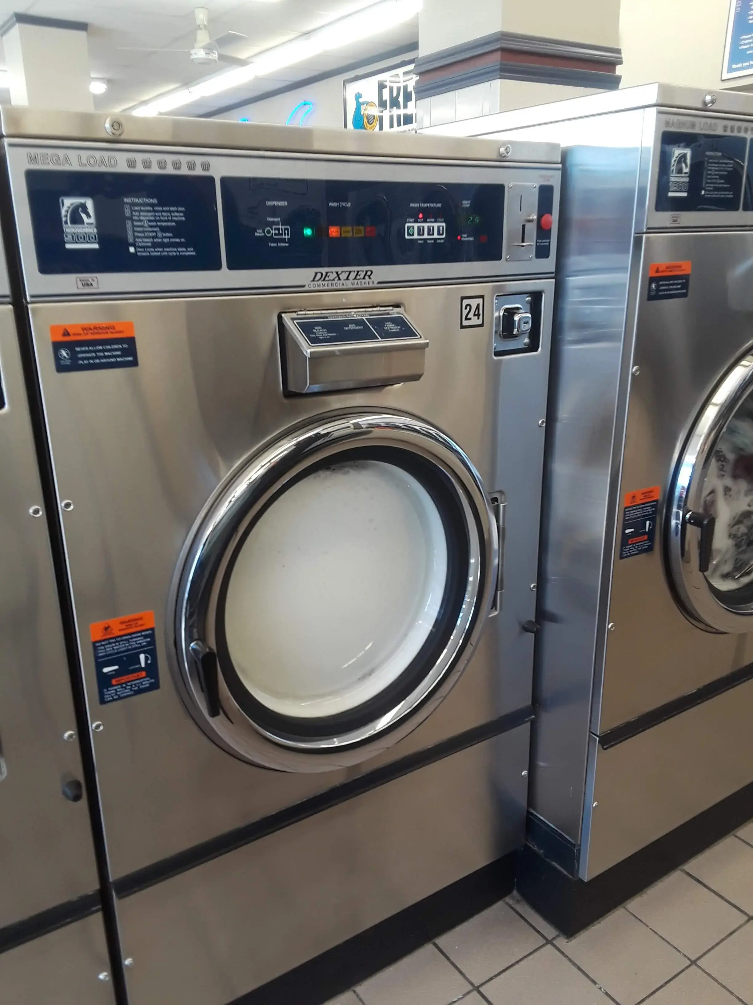 Blue Kangaroo Coin Laundry thumbnail 13