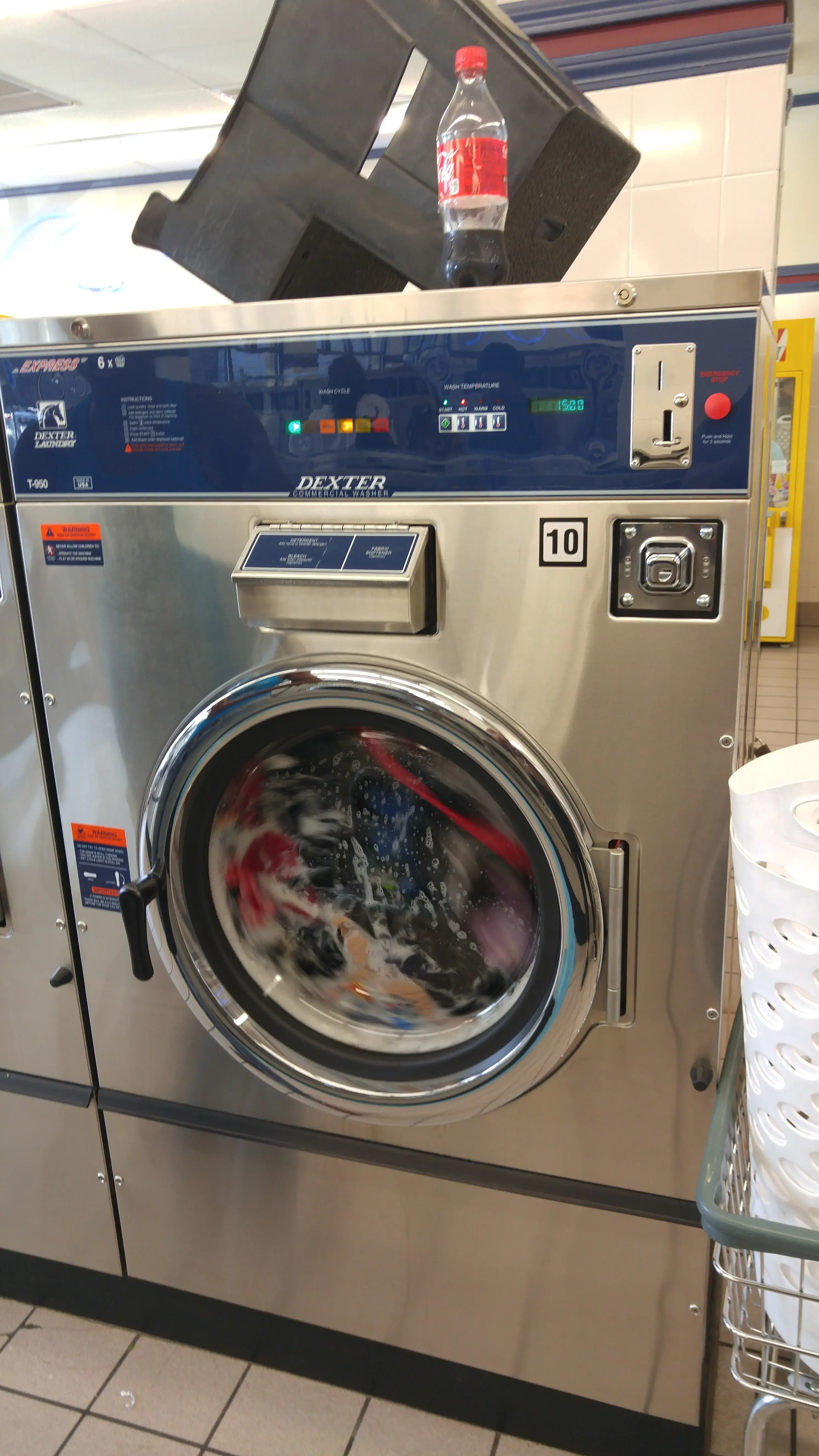 Blue Kangaroo Coin Laundry thumbnail 15