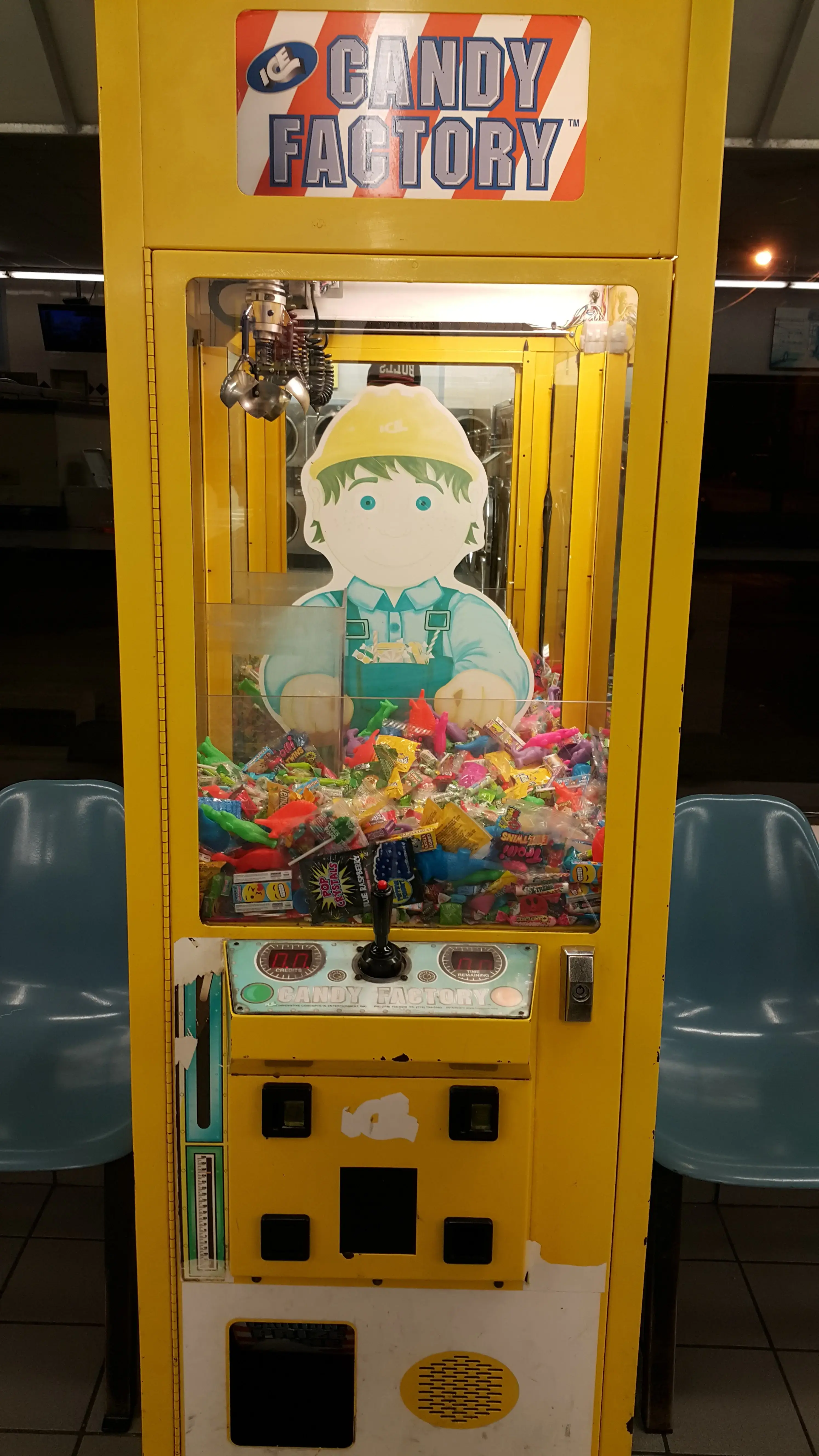 Blue Kangaroo Coin Laundry - Image 15