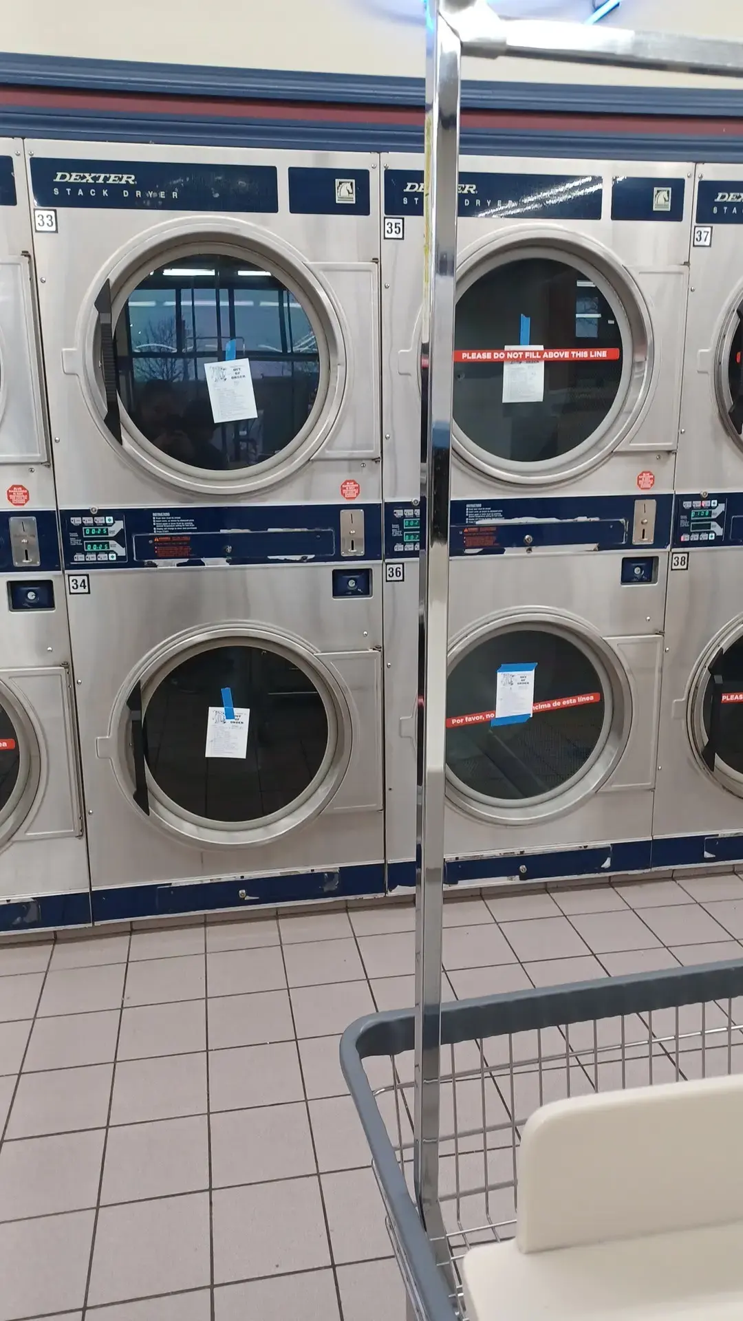 Blue Kangaroo Coin Laundry - Image 2