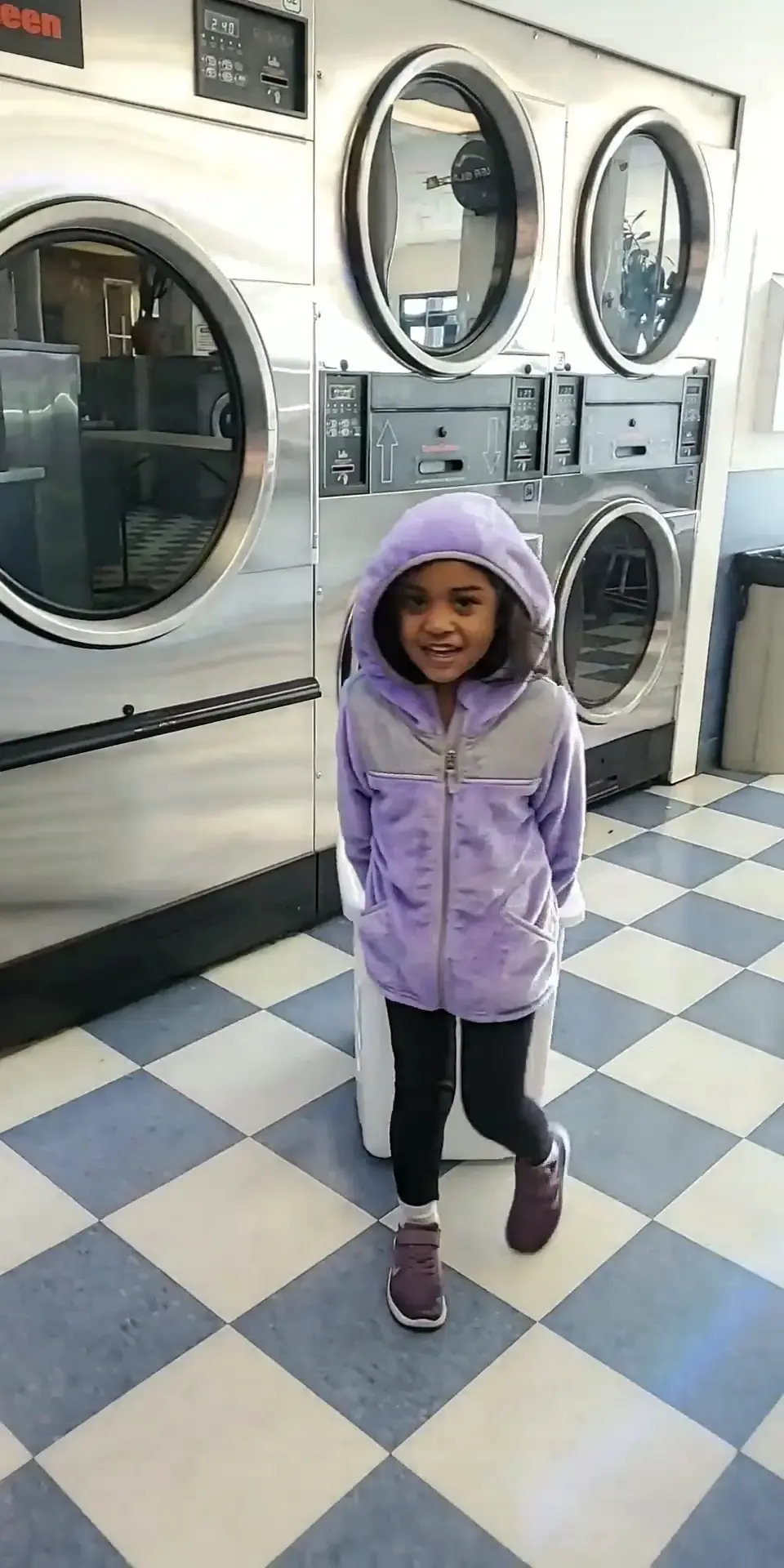 Blue Lagoon Laundry - Image 14