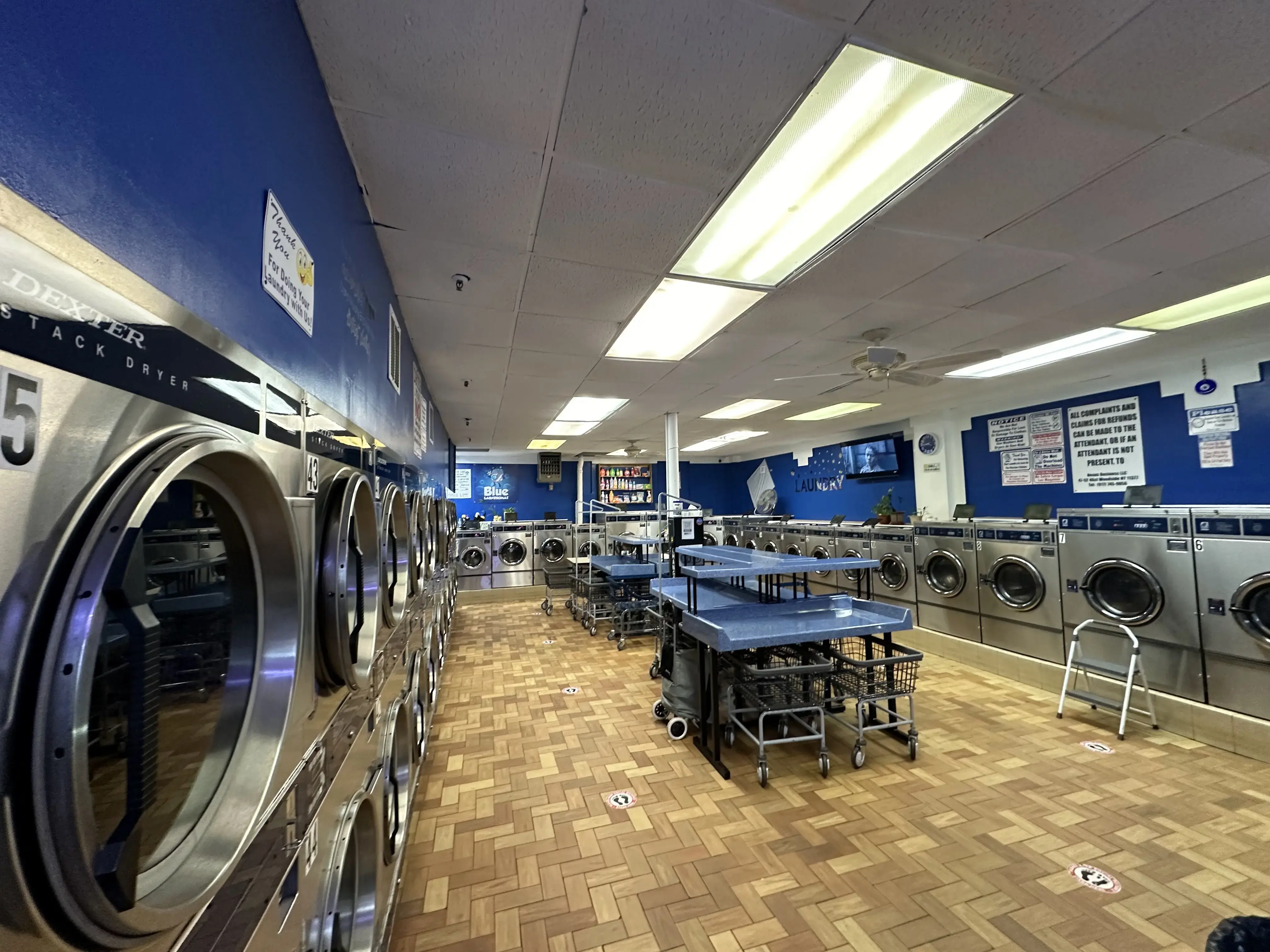 Blue Laundromat thumbnail 2