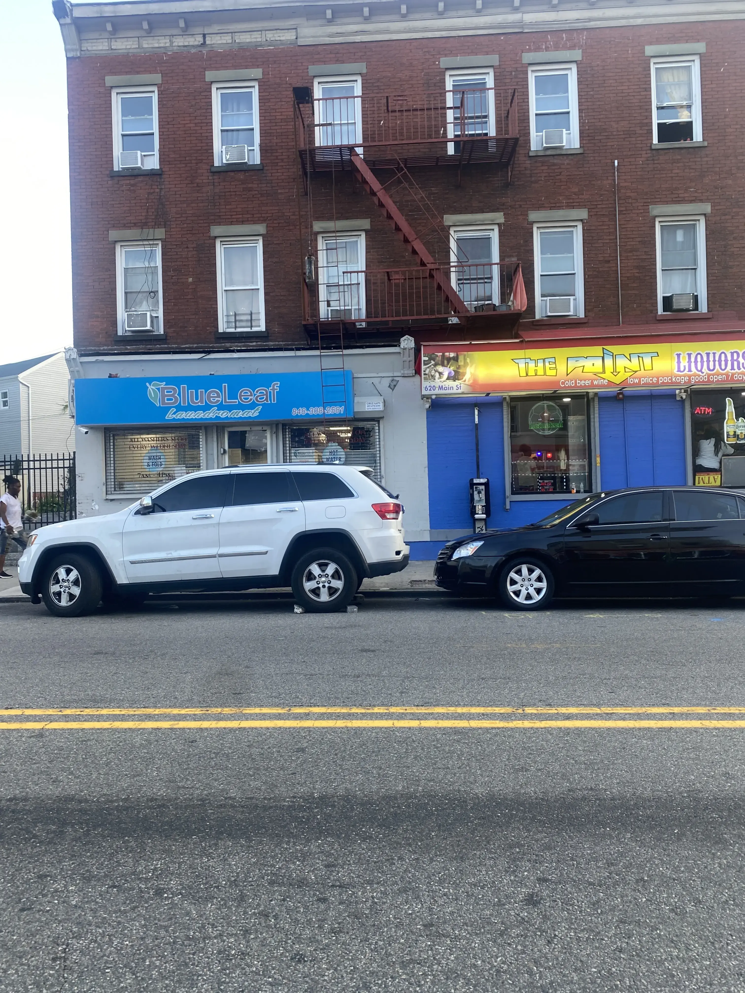 Blue Leaf Laundry - Image 18