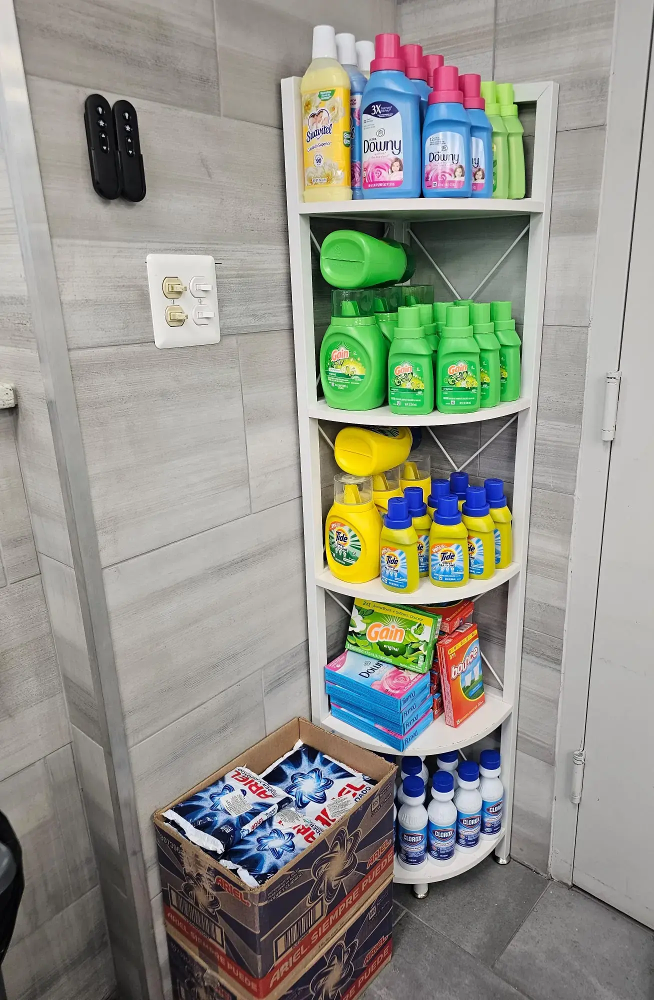 Blue Leaf Laundry thumbnail 5