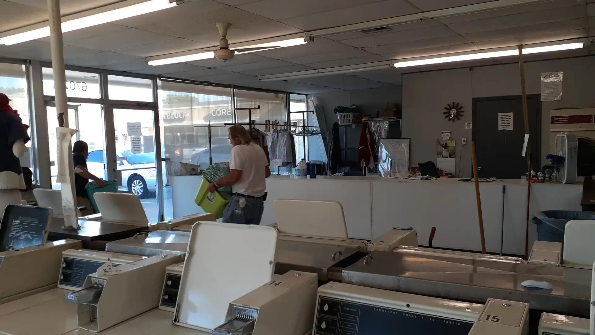 Blue Monday Laundry & Cleaners - Image 7