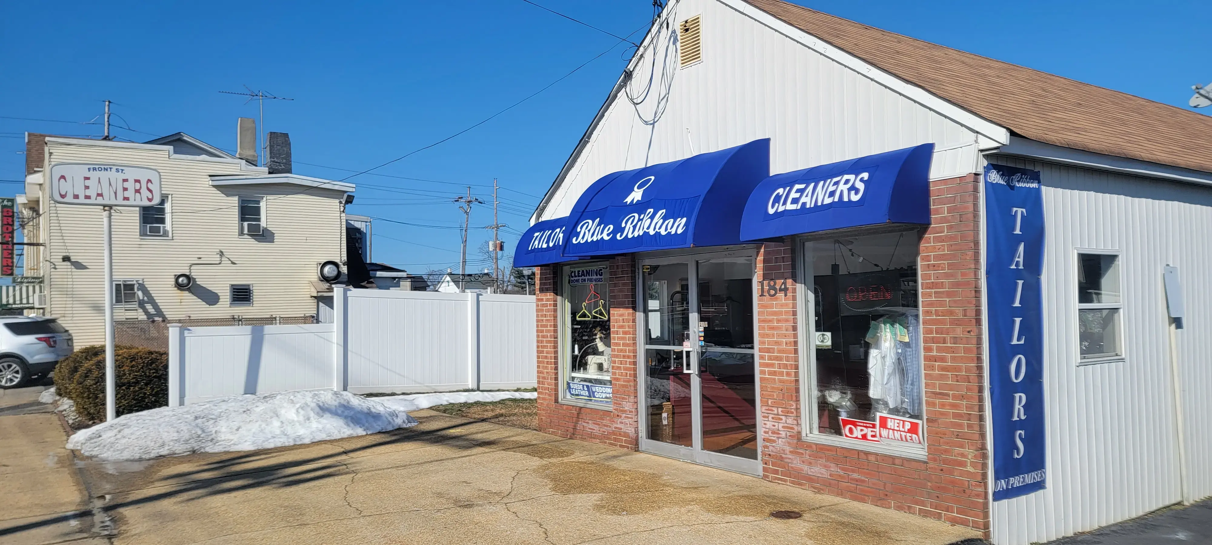 Blue Ribbon Dry Cleaners and Tailors thumbnail 9