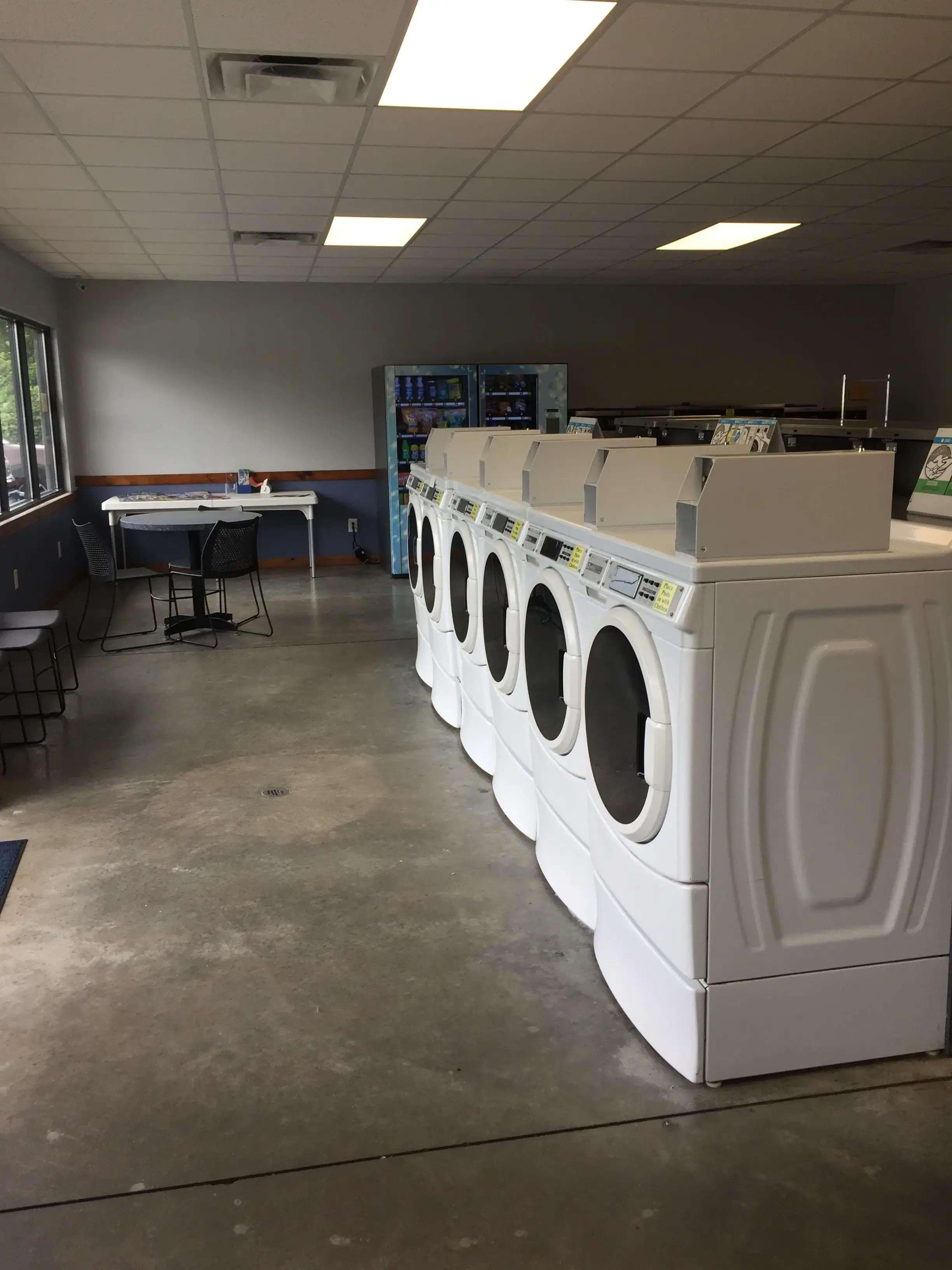Blue Ridge Laundry - Image 17