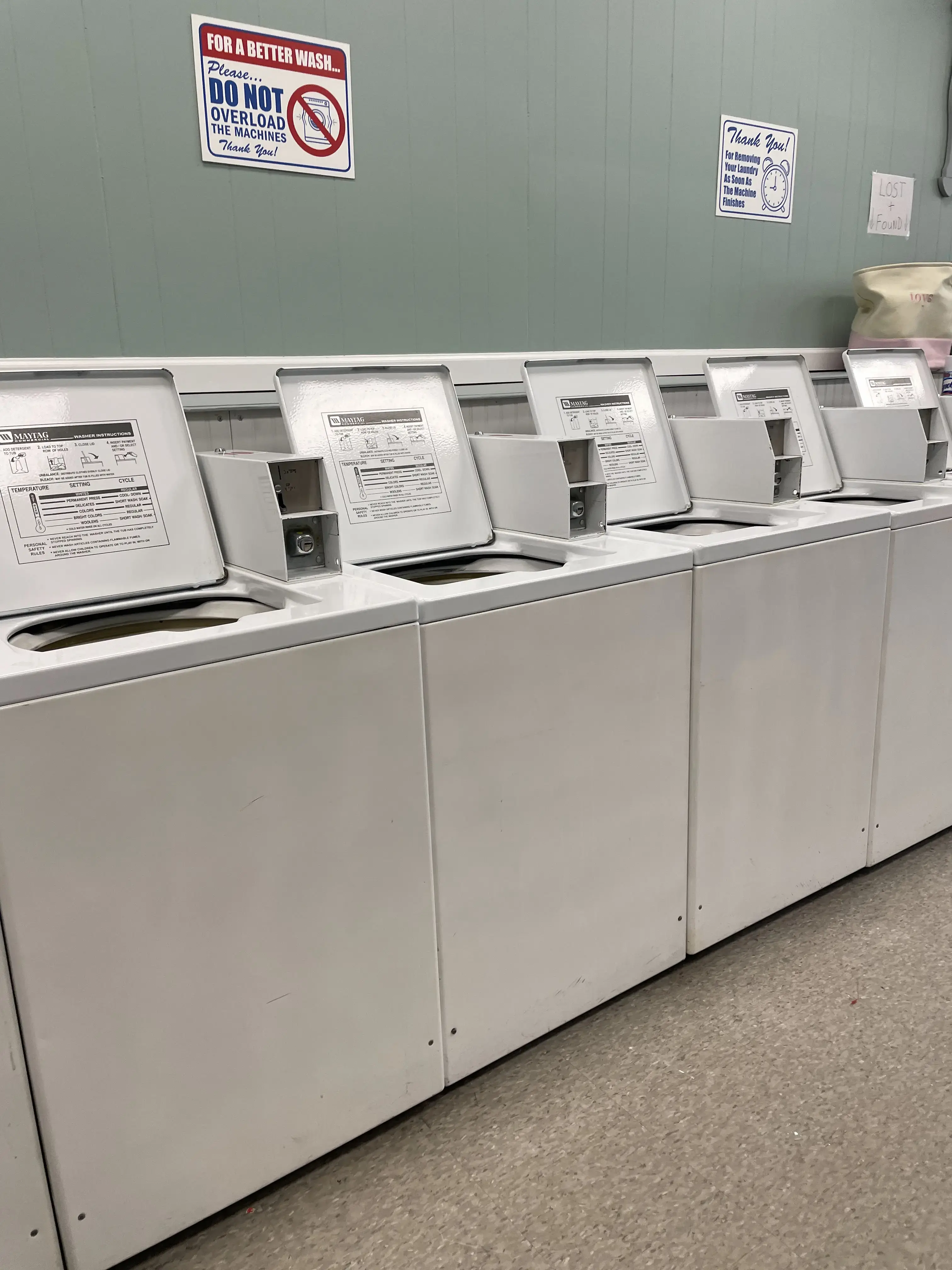 Blue Sky Laundromat - Maywood NJ thumbnail 16