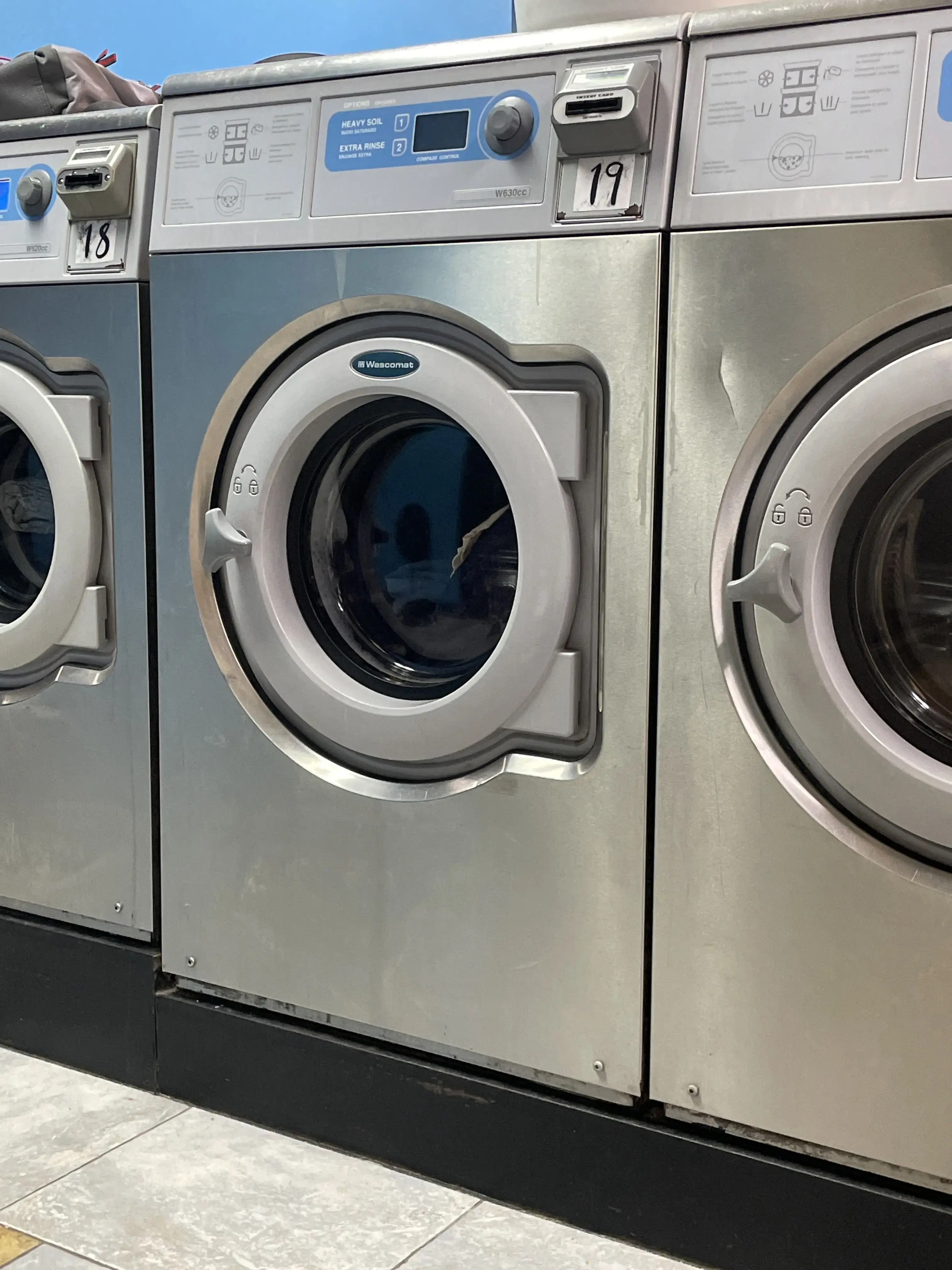 Blue Star Laundromat thumbnail 11