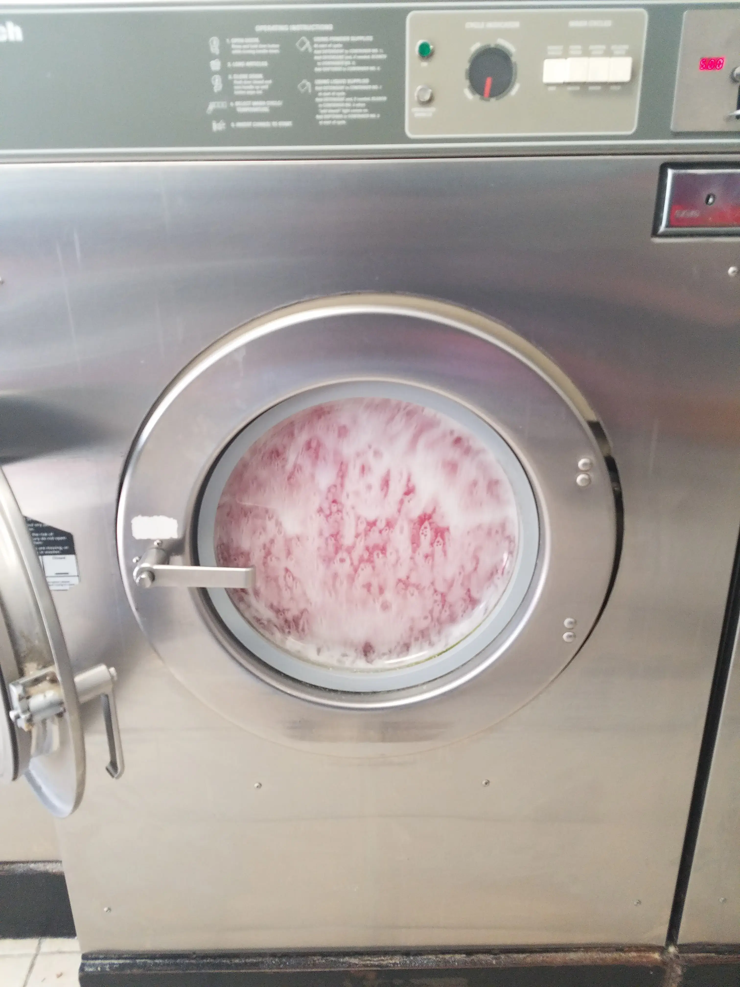 Blue Wave Laundry - Image 6