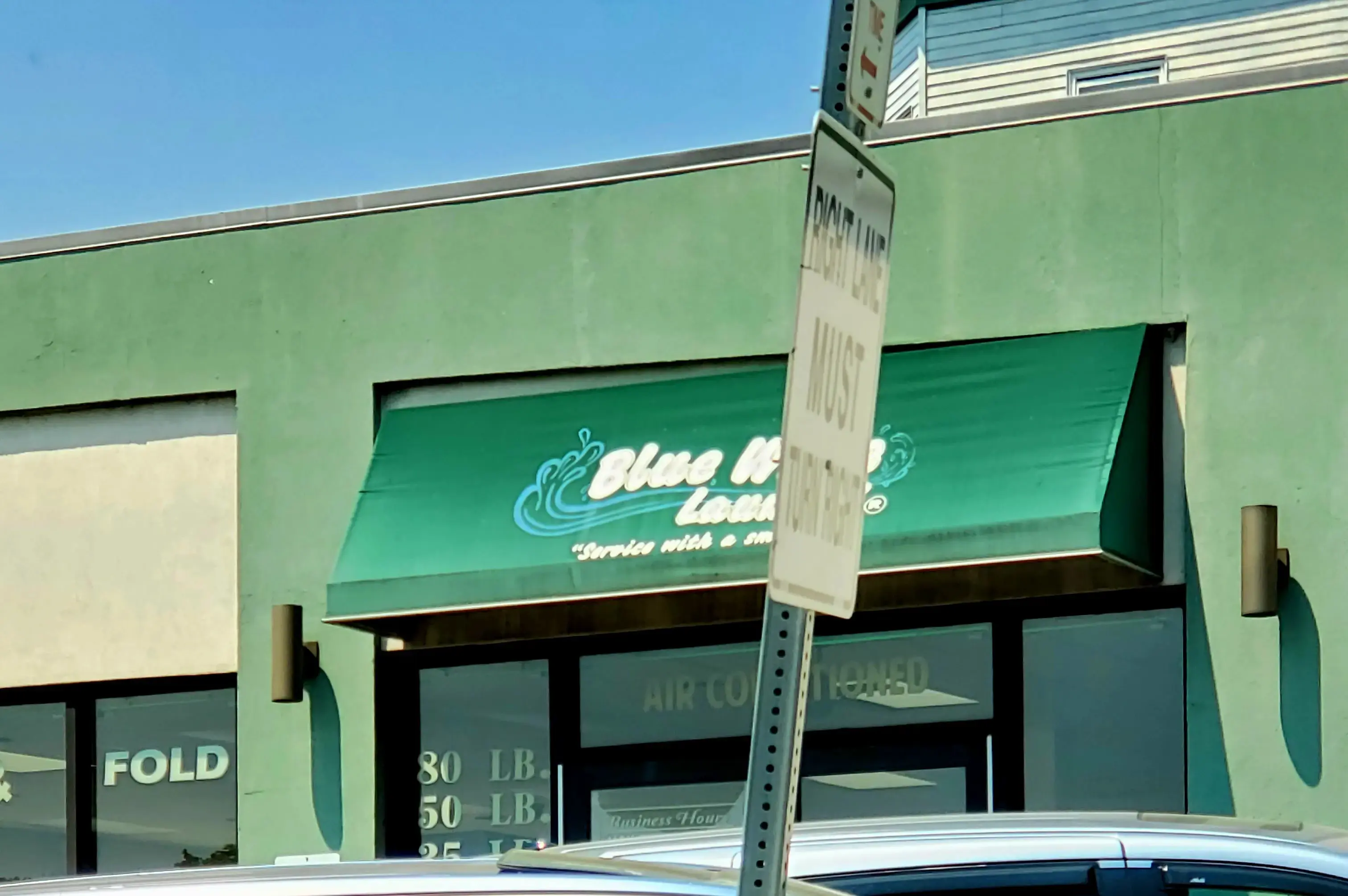 Blue Wave Laundry thumbnail 5