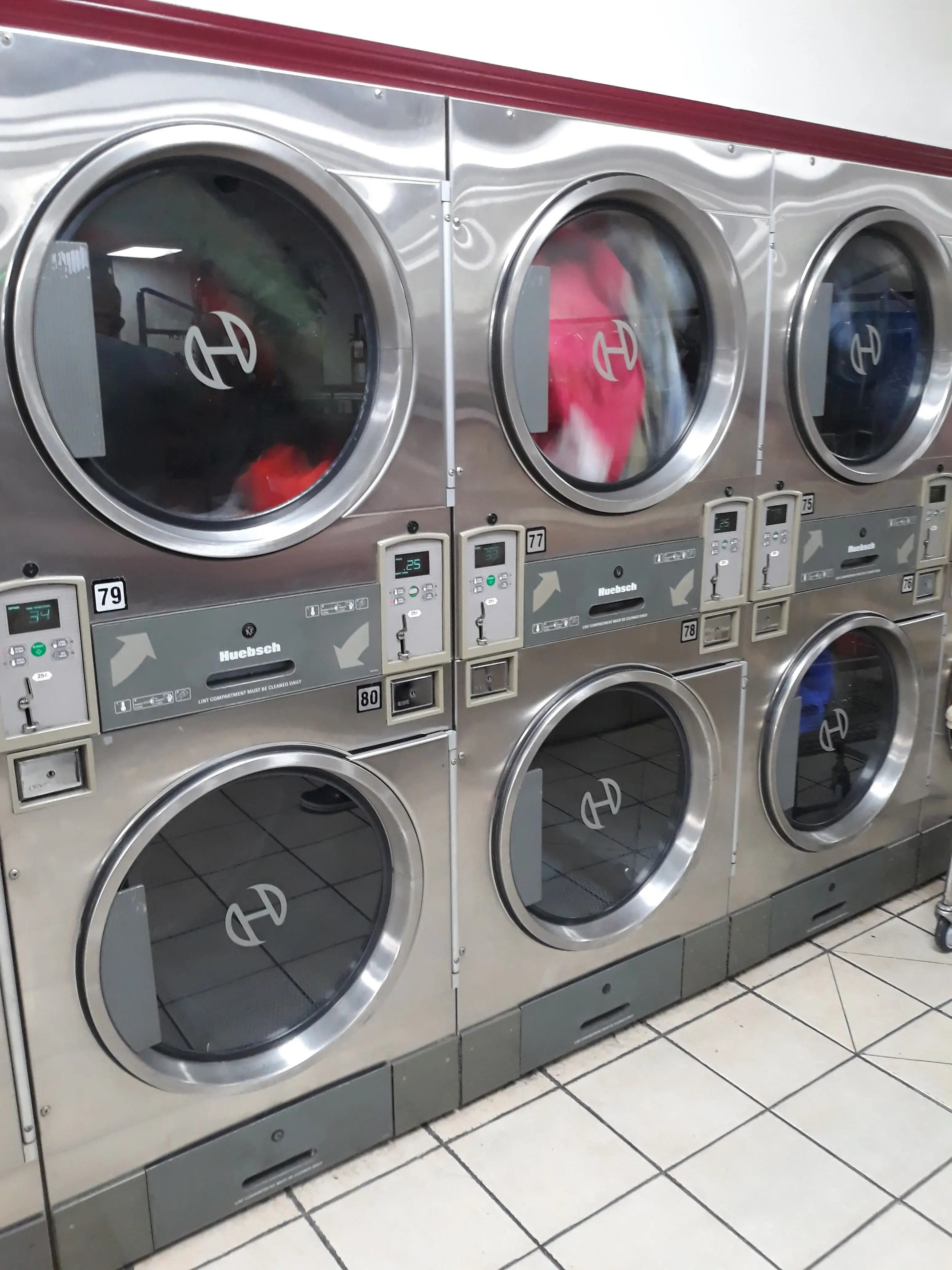 Blue Wave Laundry thumbnail 11