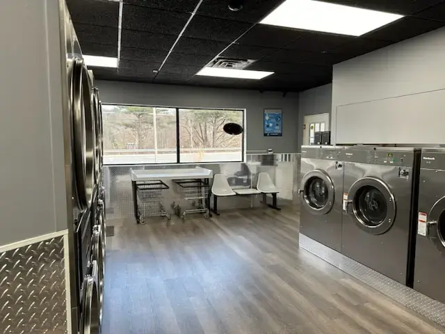 Bluestone Laundromat Dalton - Image 1