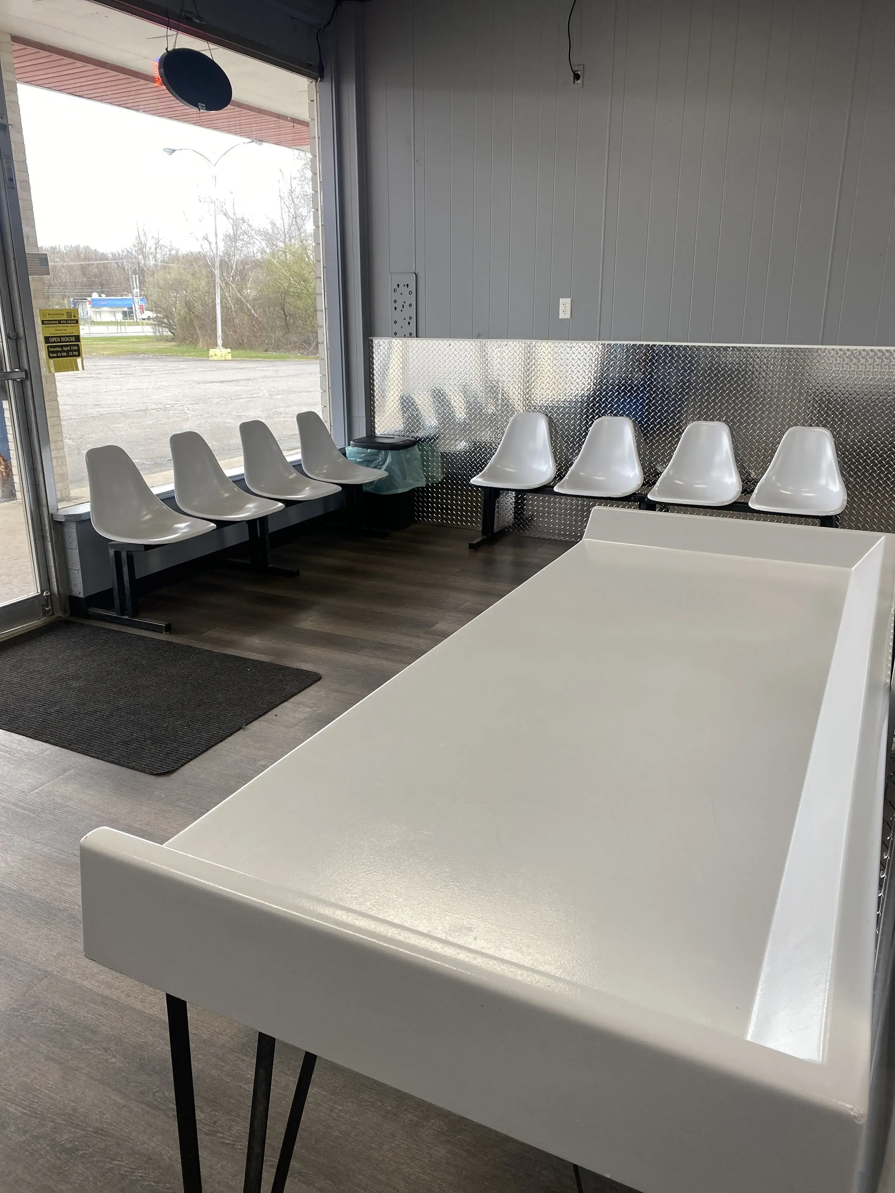 Bluestone Laundromat Dundee thumbnail 10