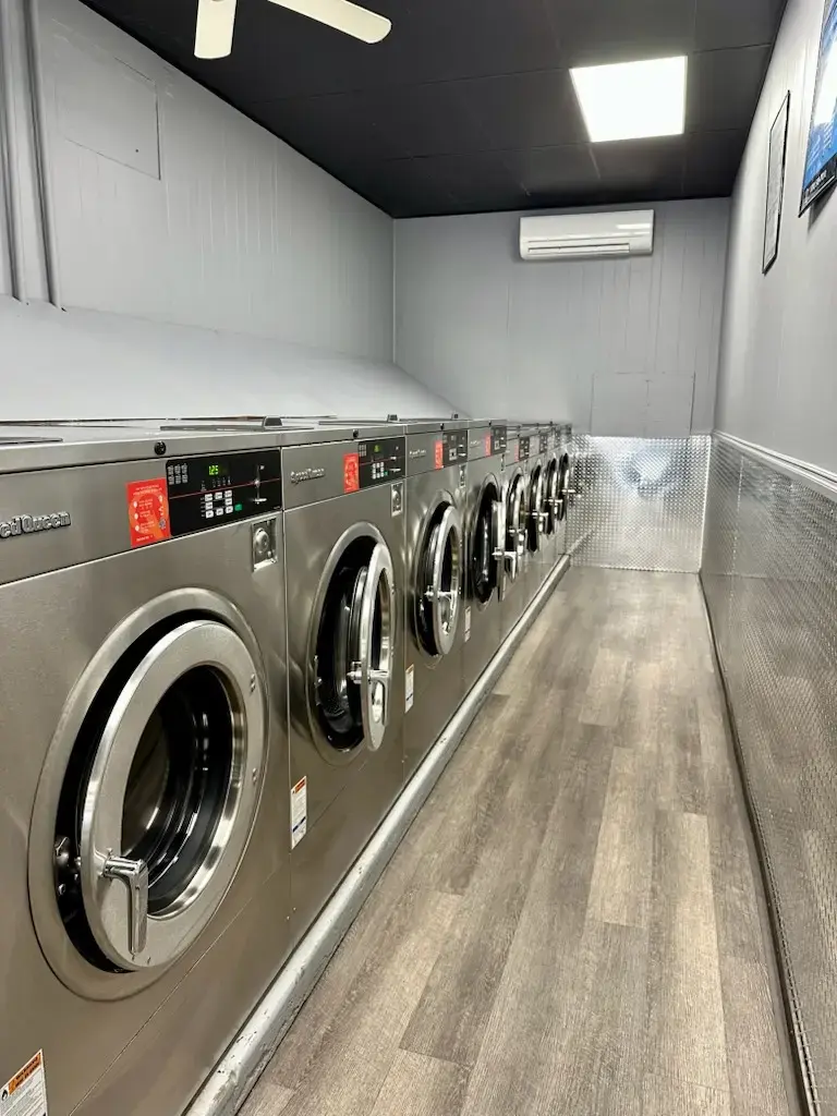Bluestone Laundromat Dundee thumbnail 14