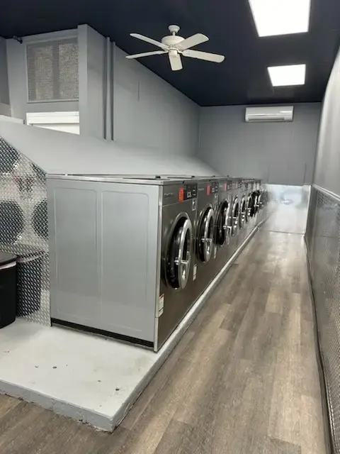 Bluestone Laundromat Dundee - Image 15