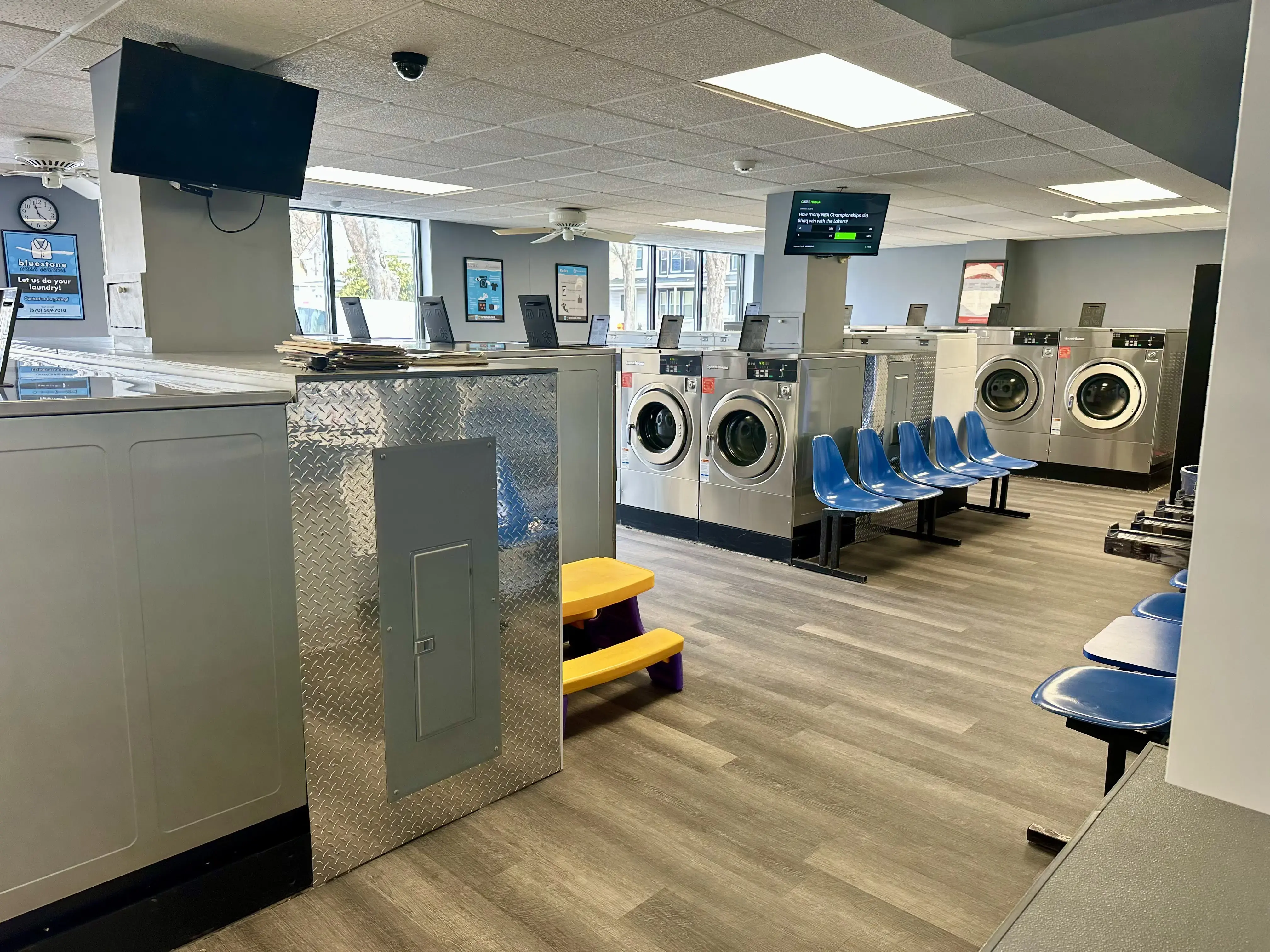 Bluestone Laundromat Hawley - Image 19