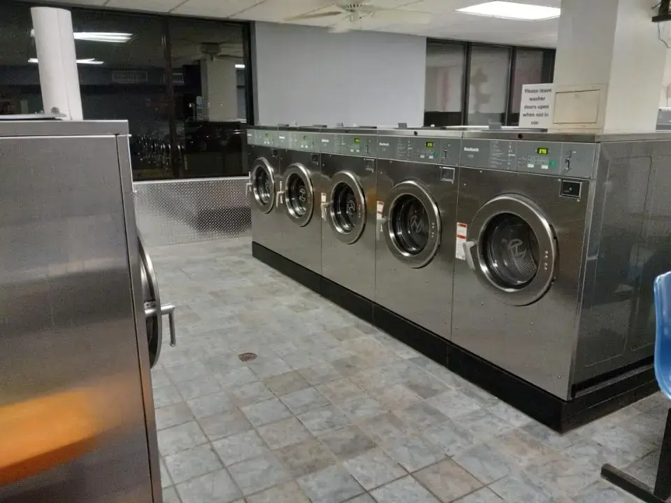 Bluestone Laundromat Hawley - Image 16