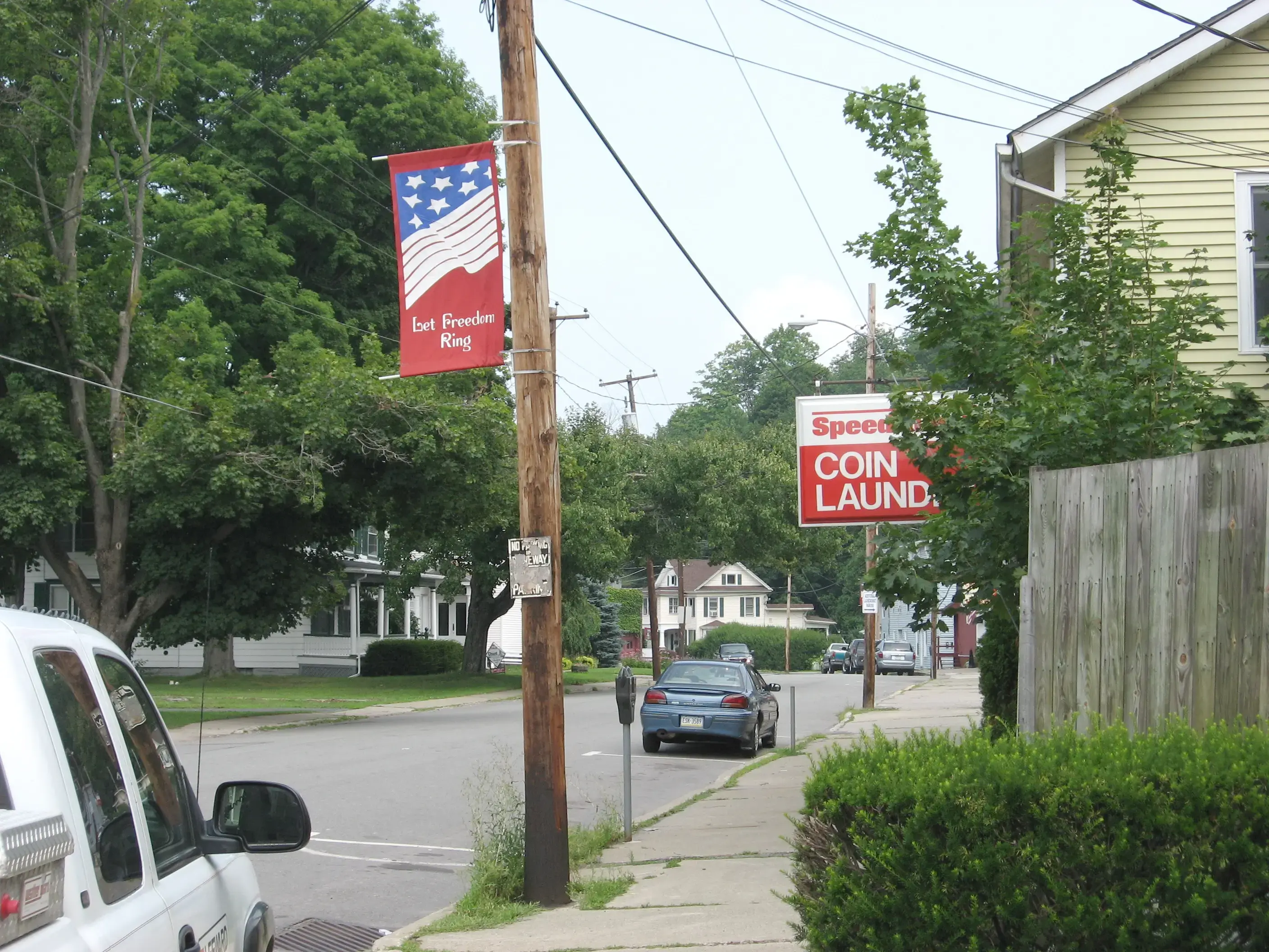 Bluestone Laundromat Hawley - Image 7
